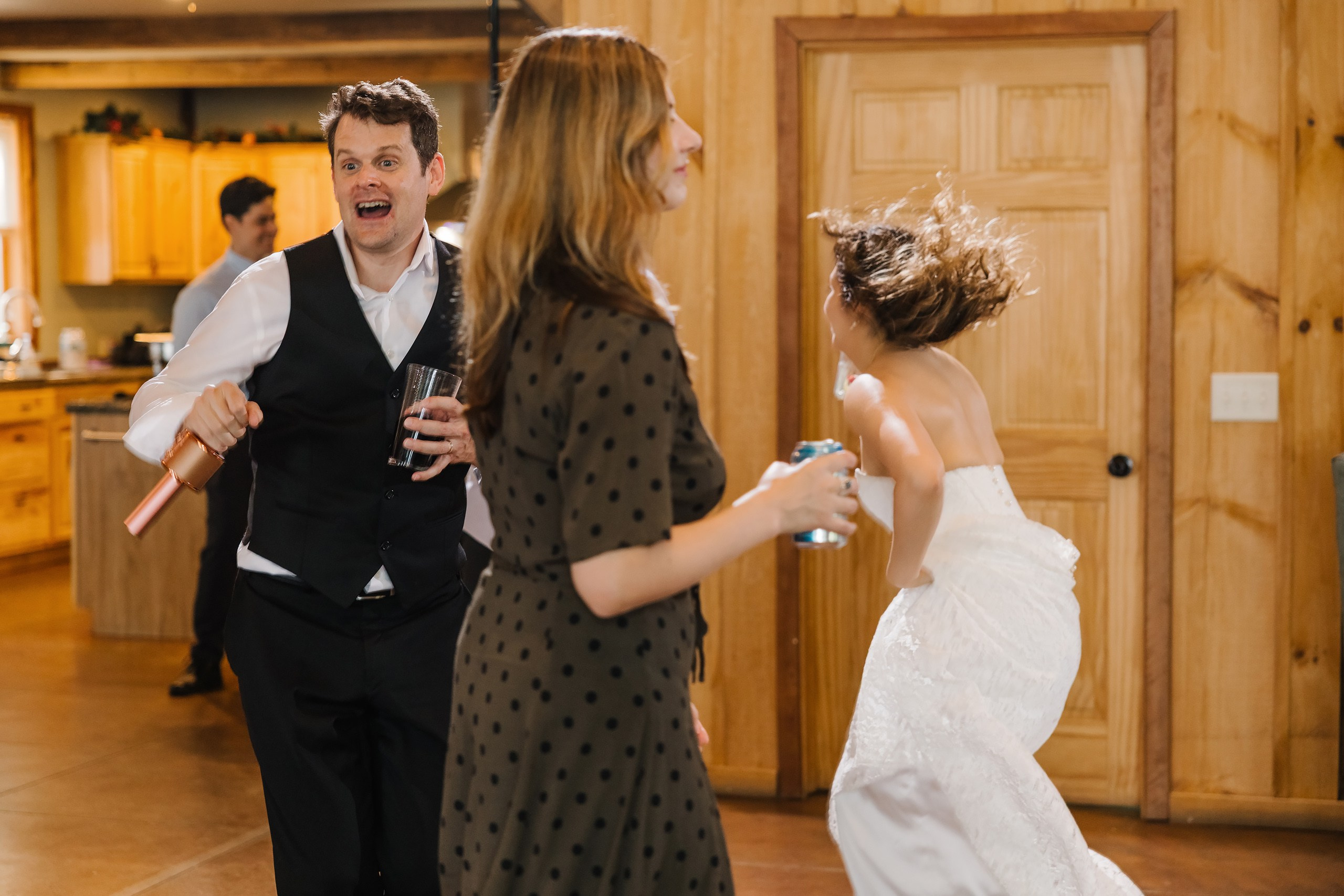 07.12.2025 Wedding. Wedding family event photographer in Chicago Nick Yushevich