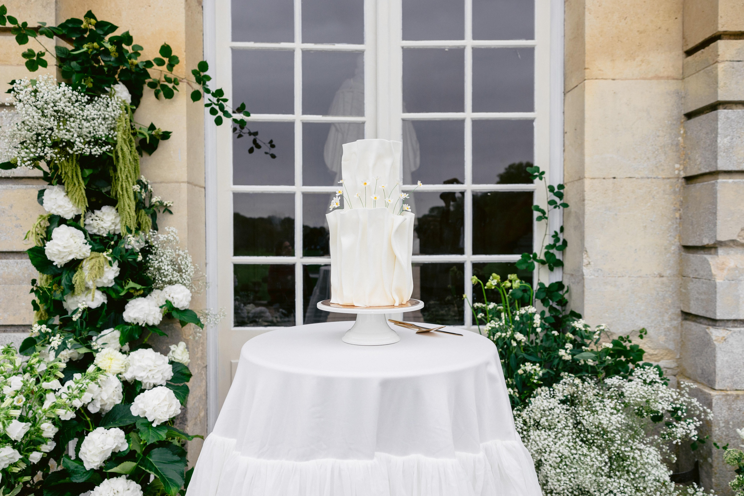 Editorial Château de Champlâtreux | Paris