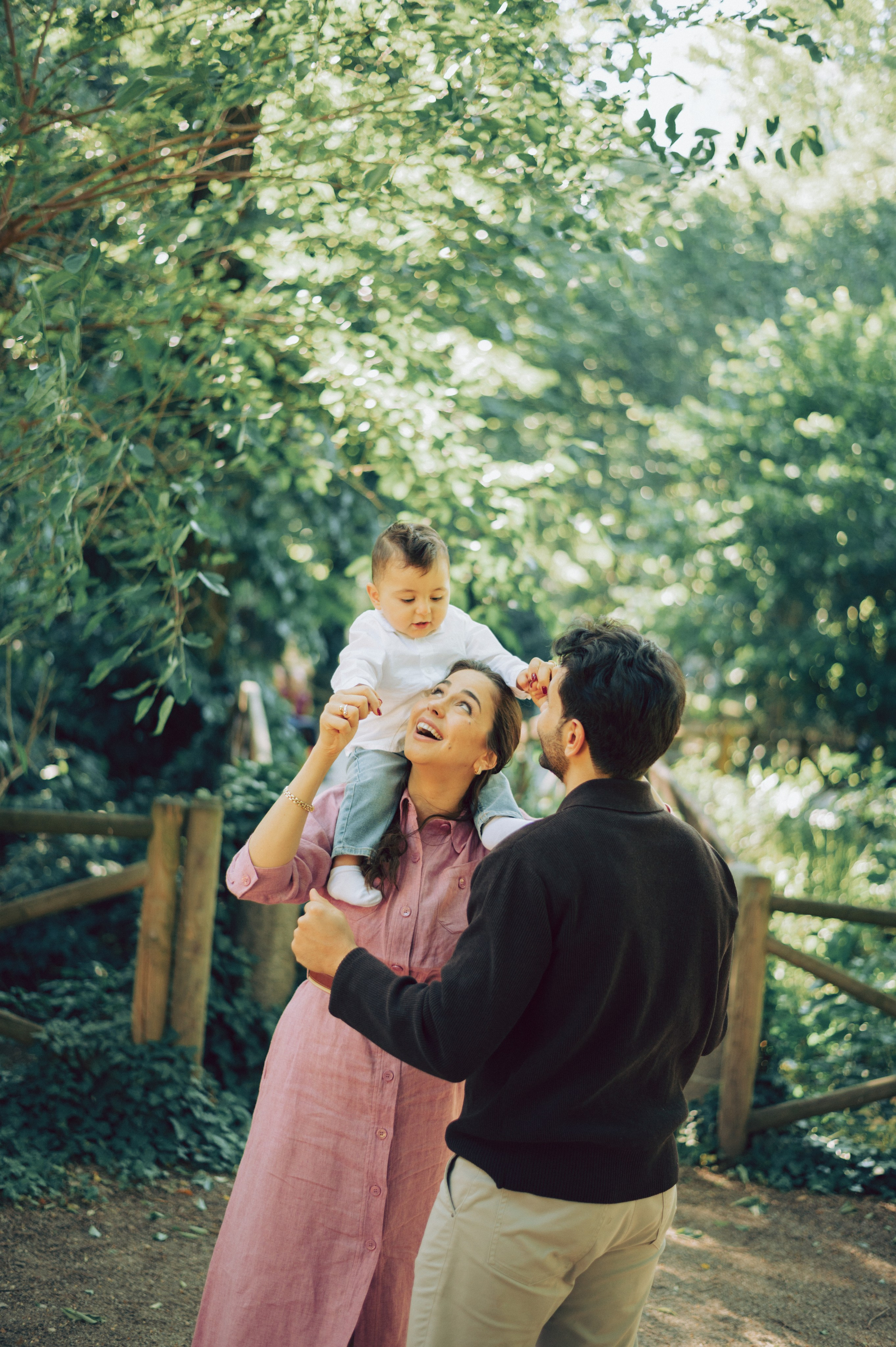 Nassib Maryam & Alexander in Milan. AnaMilanoFoto | Couple & Wedding Photographer in Milan