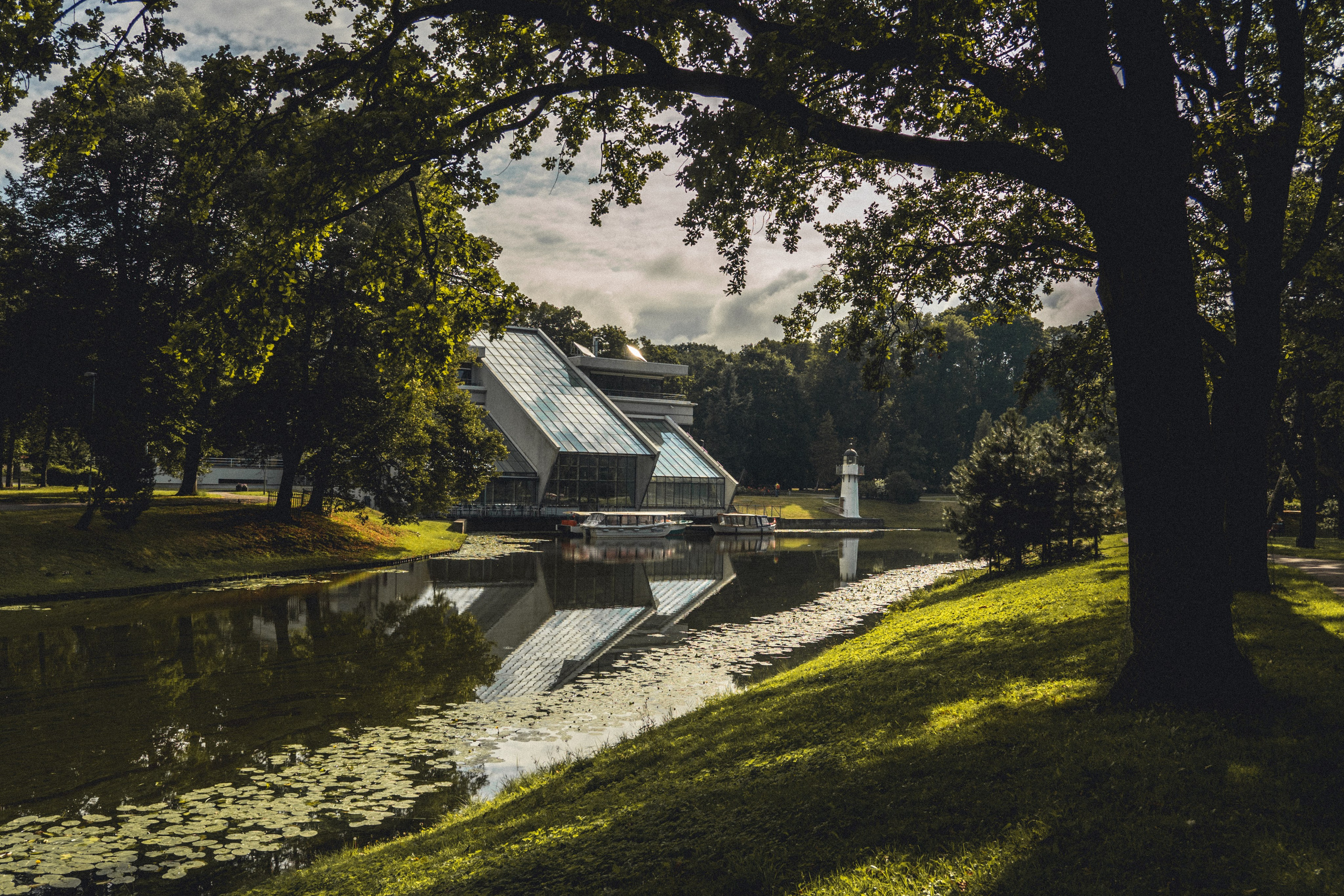 Voyage à Riga. Photographe sur Cote d’Azur. Portraits de familles, couples, enfants, événements