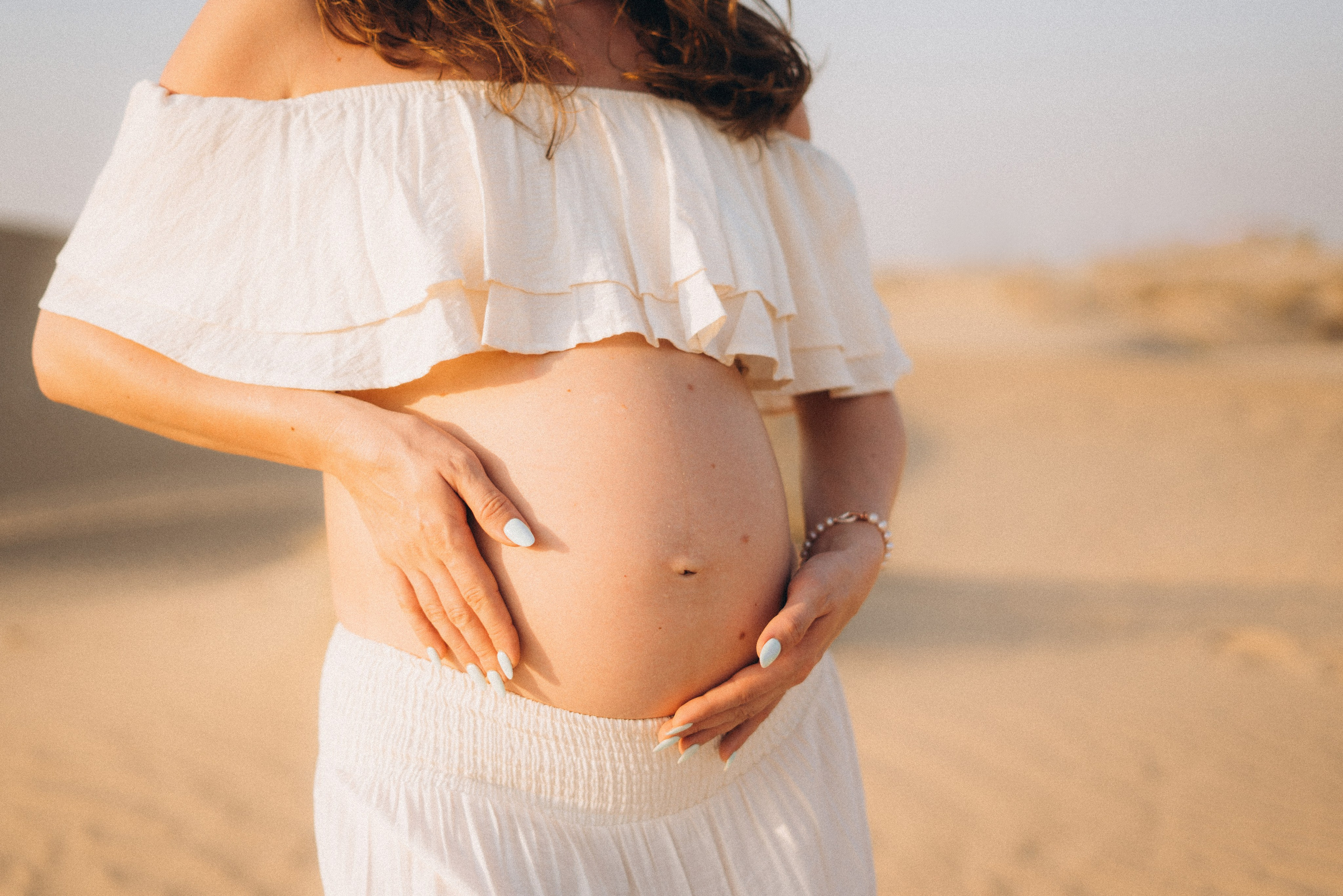 Golden Sands, glowing life. Angela Iakovleva — Family Photographer in Dubai