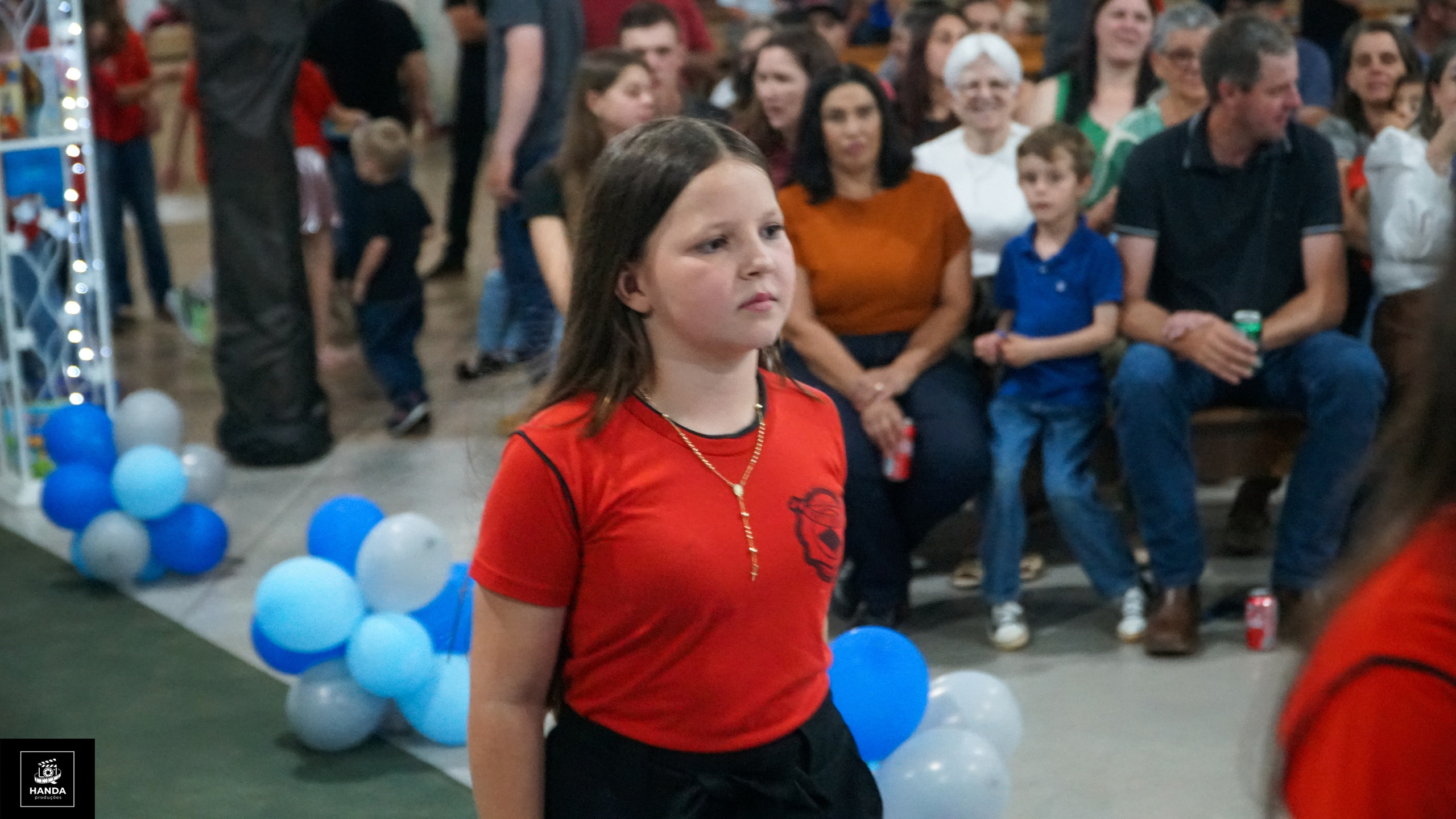 Noite autógrafos colégio Aurélio Buarque de Holanda. Handa Produções