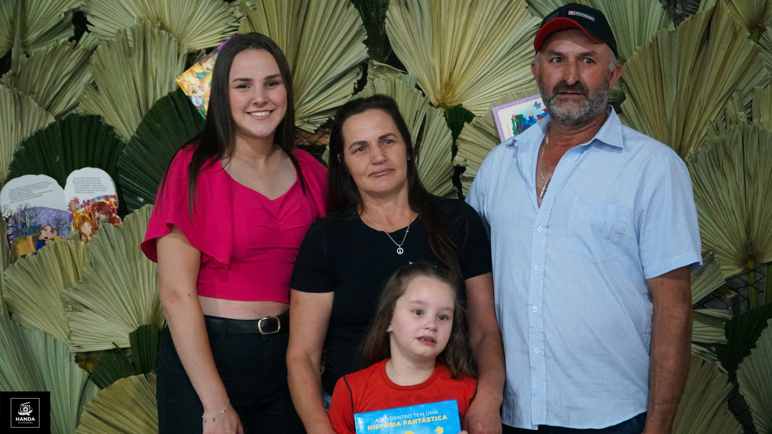 Noite autógrafos colégio Aurélio Buarque de Holanda. Handa Produções