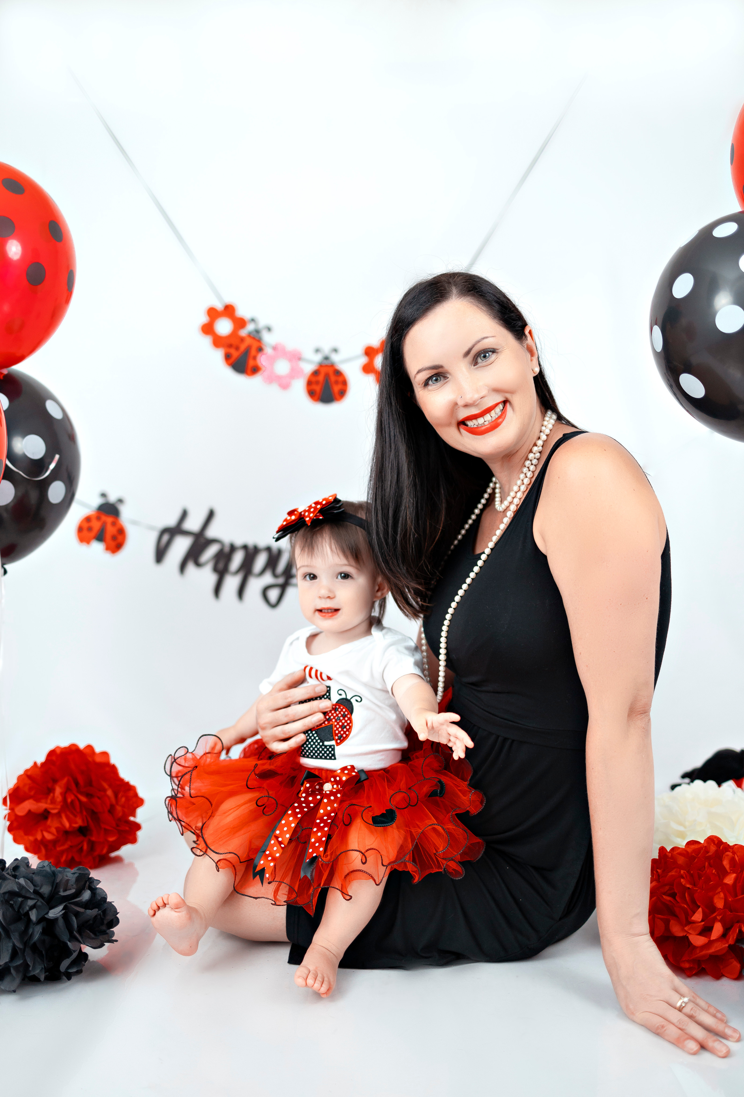 Smash cake. Anaeliseevaphoto.com