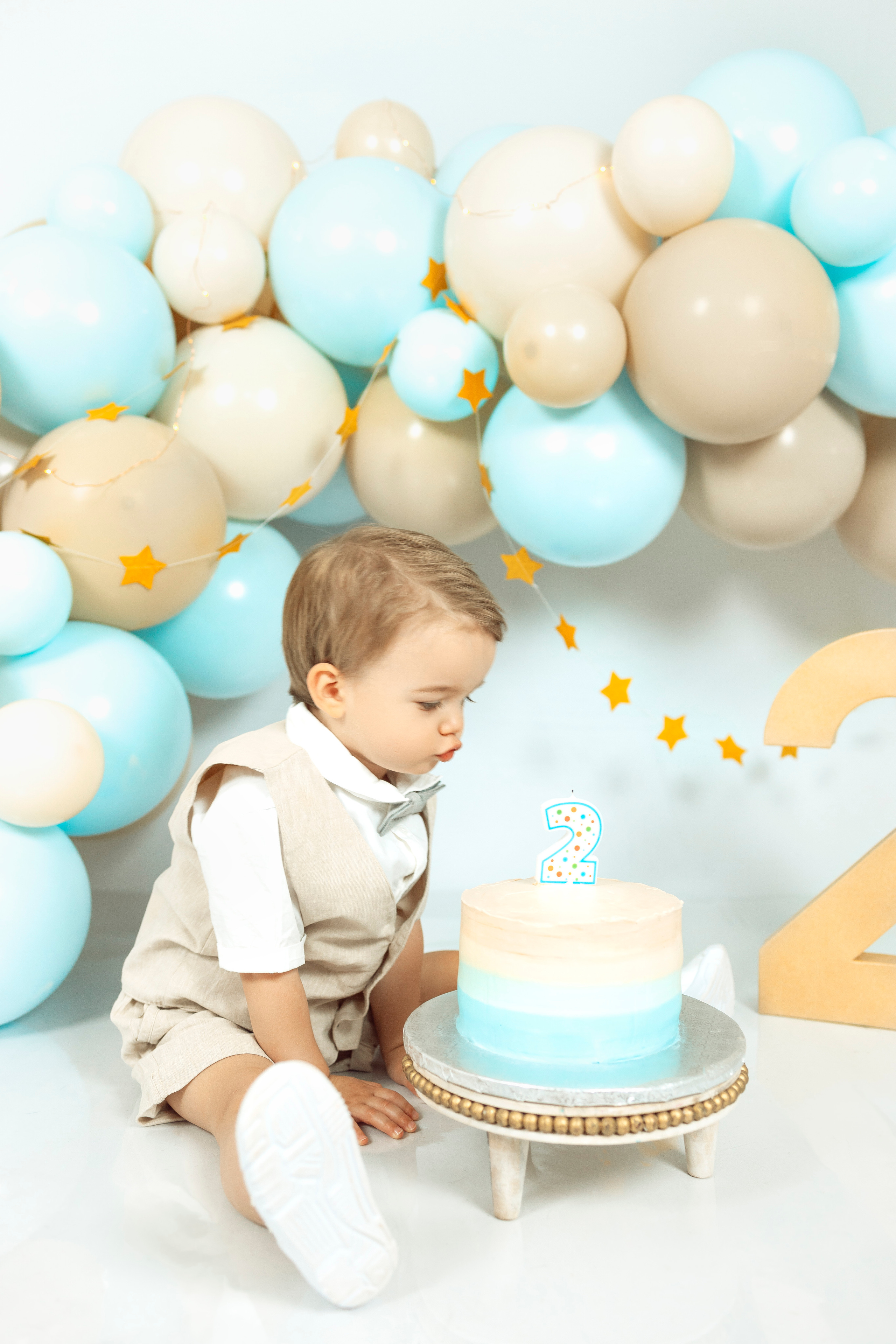 Smash cake. Anaeliseevaphoto.com