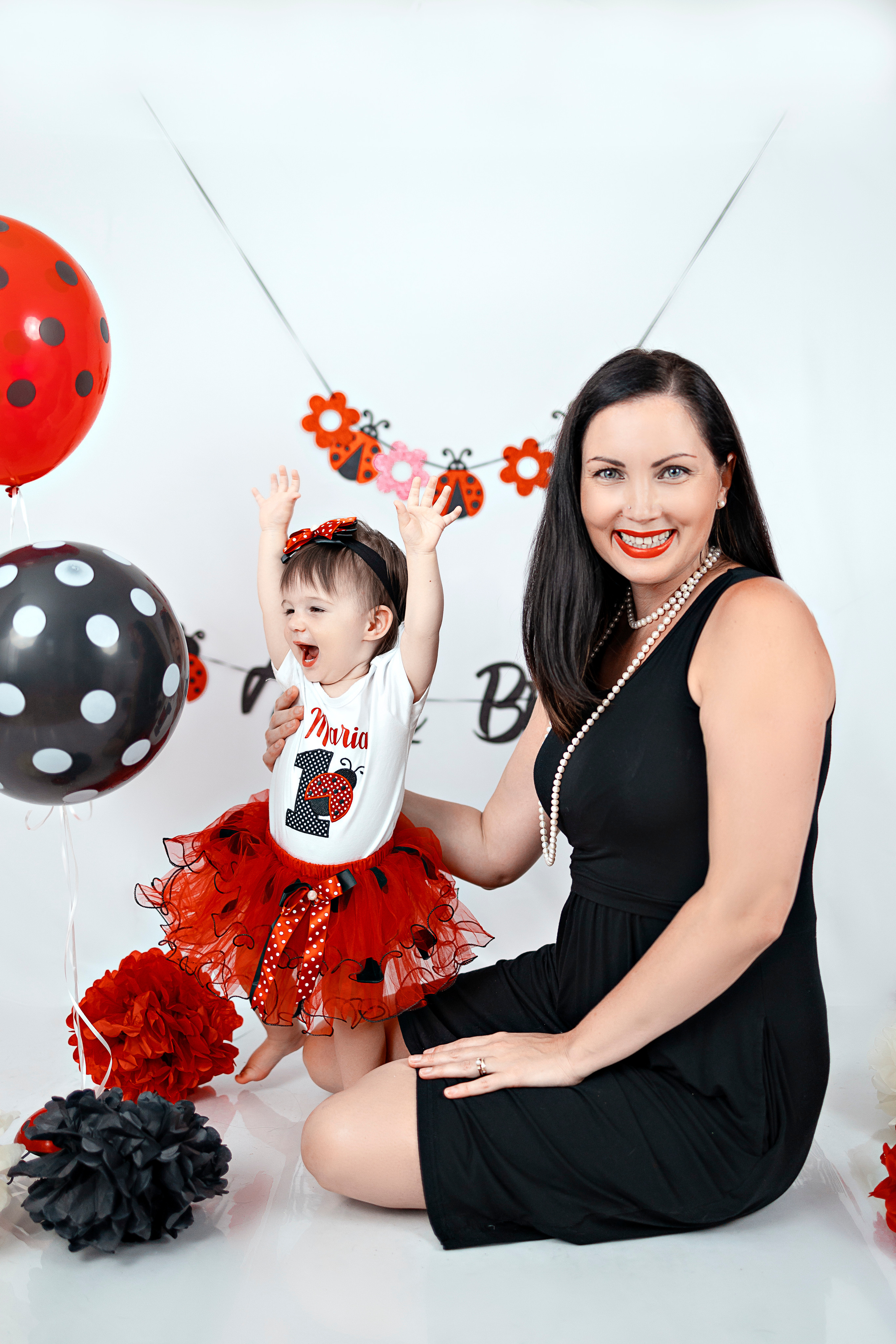 Smash cake. Anaeliseevaphoto.com