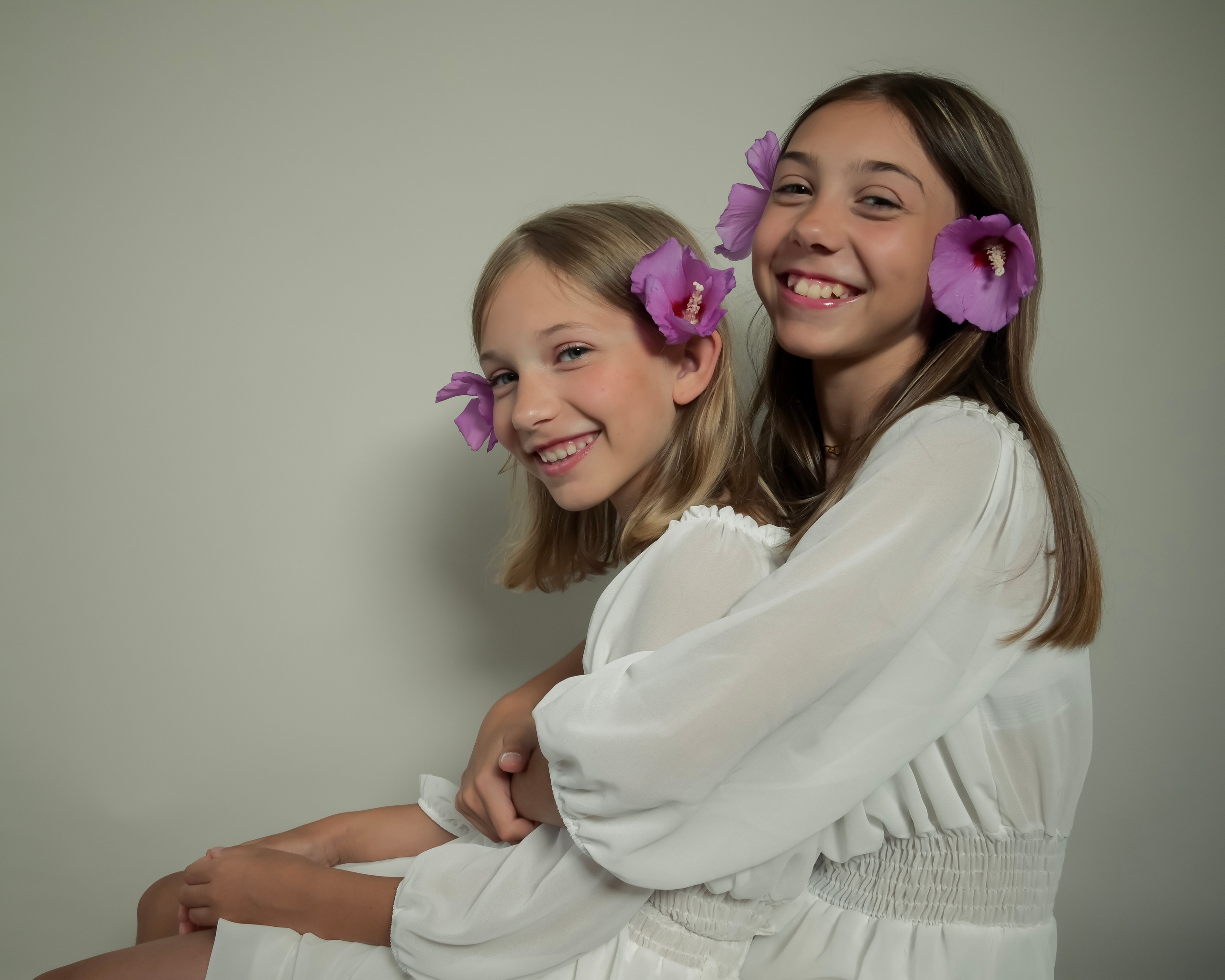 ELISA E SOFIA - SESSIONE FOTOGRAFICA ESTIVA LE SORELLE CON LA MAMMA