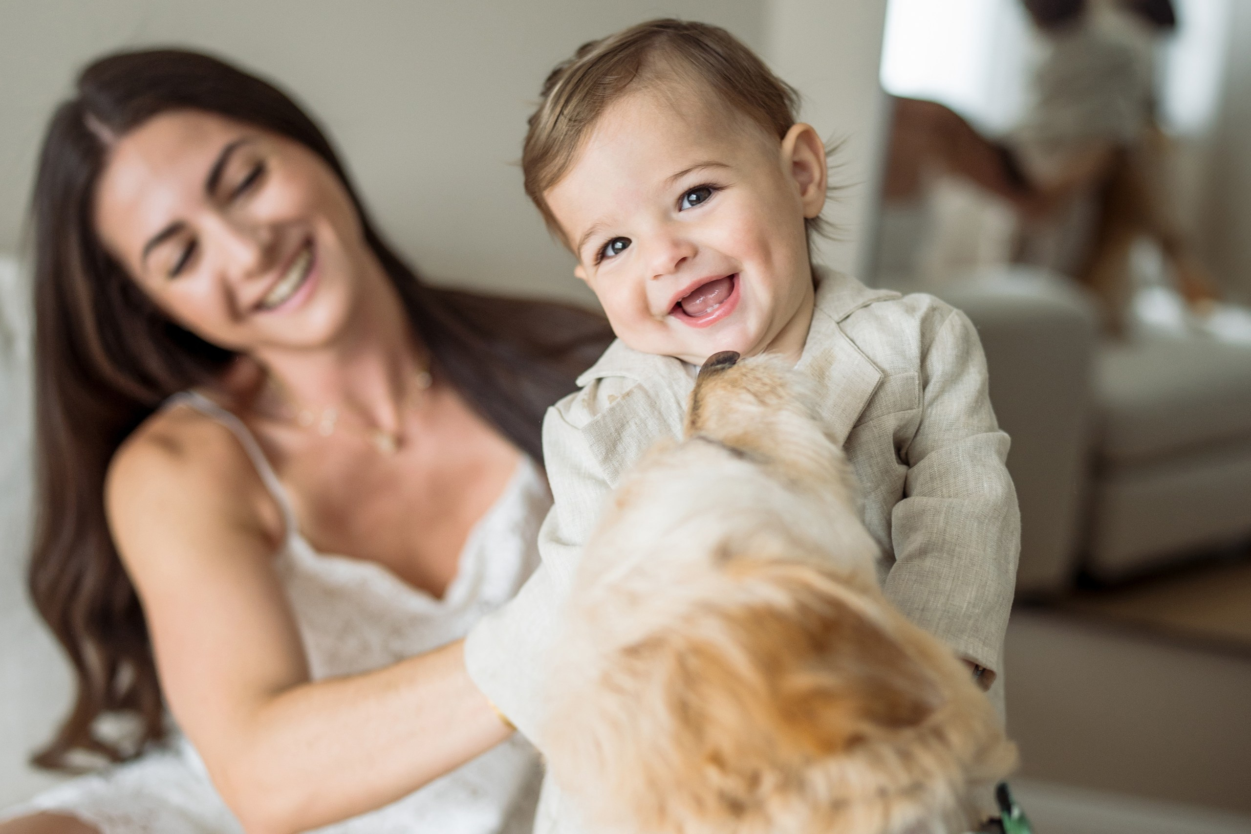 Felicia, Andy, Ethan. 1st year at home. Alisa Tant — Family and newborn photographer Bucks County, Montgomery county, Philadelphia, NJ
