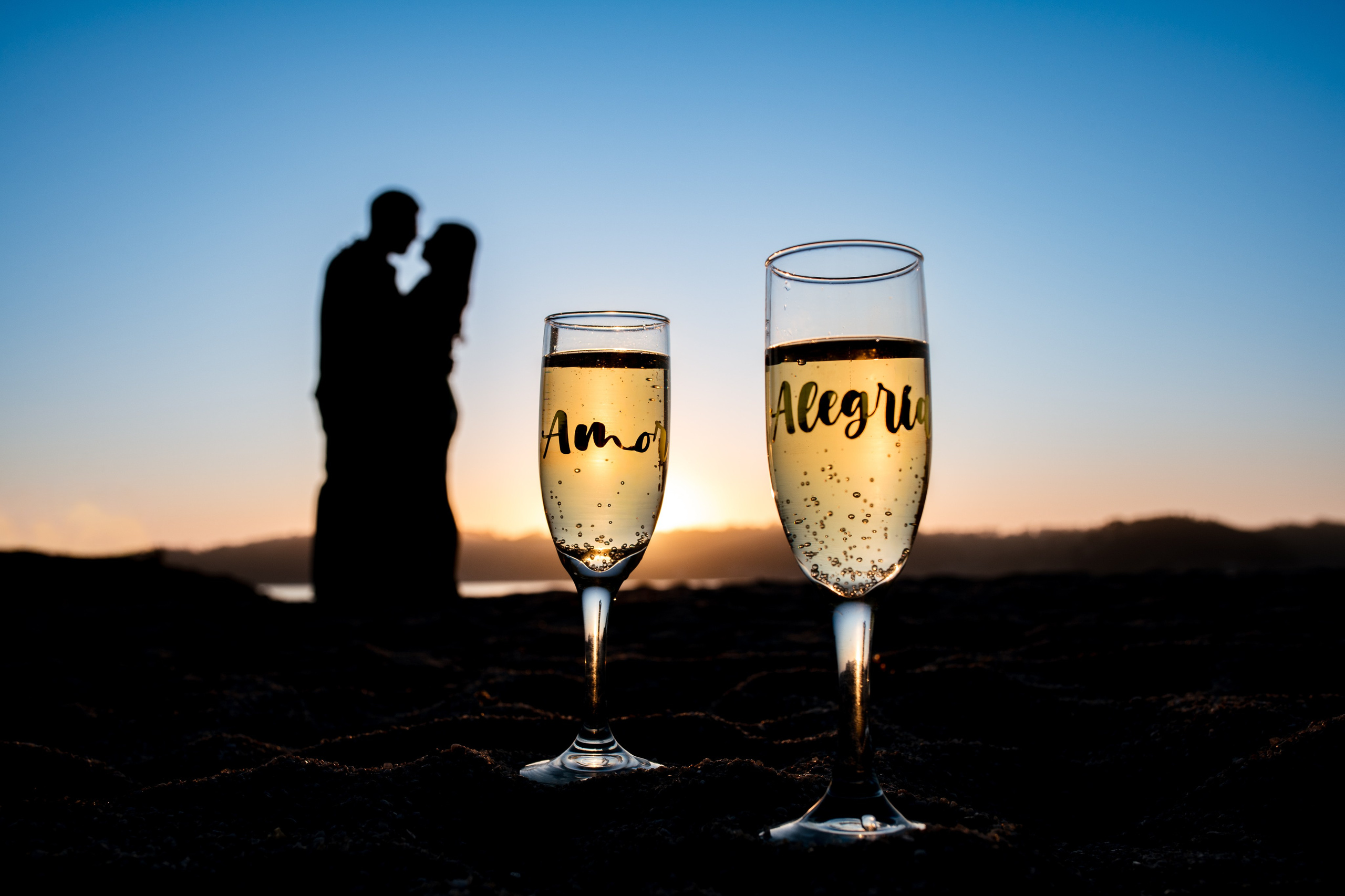 Mariela y Eduardo, Playa Pingueral - Diciembre 2025. Wedding photographer AyF Fotografías