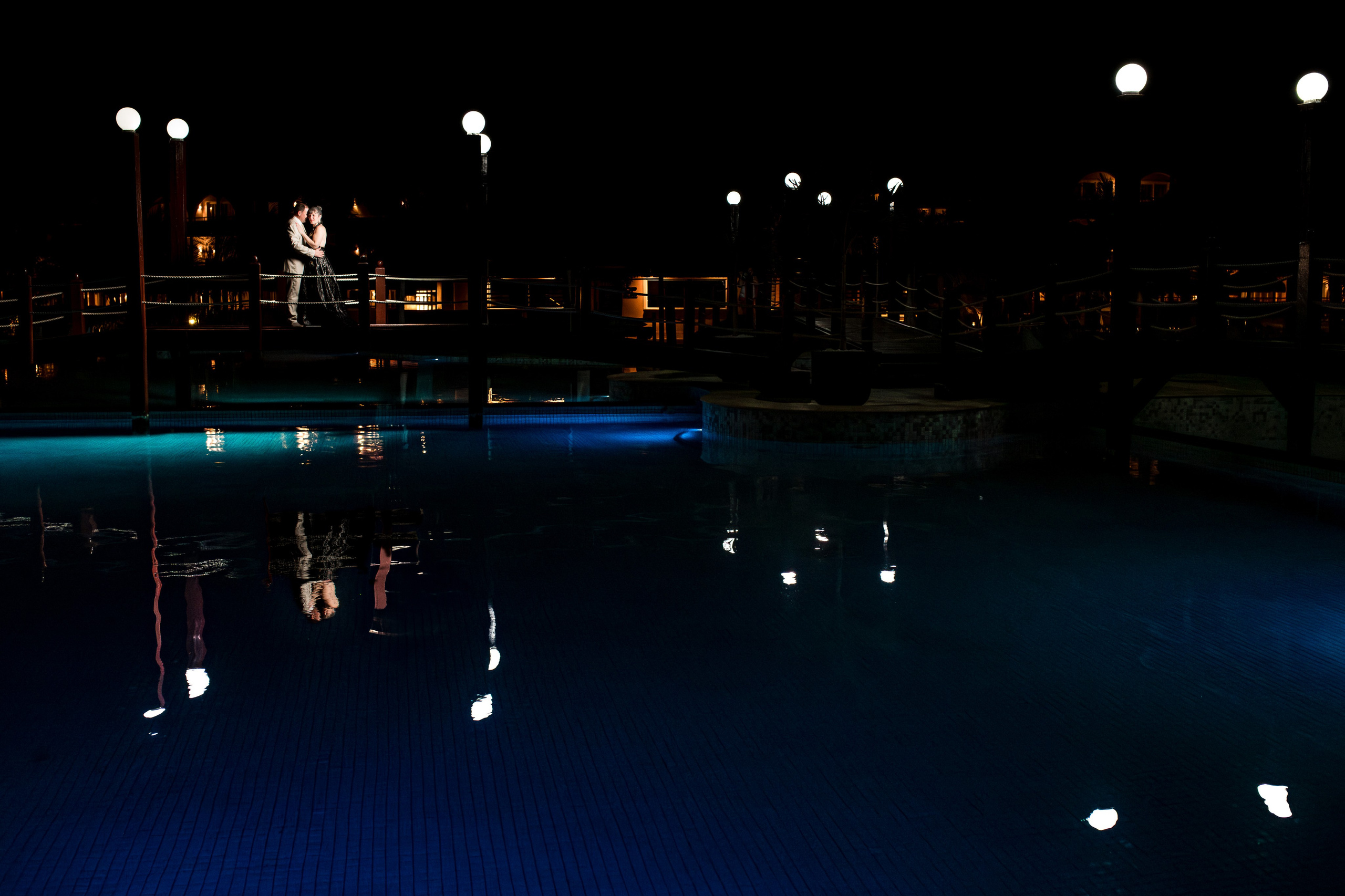 Gabriela y Genaro, Salvador de Bahía - Brasil. Wedding photographer AyF Fotografías