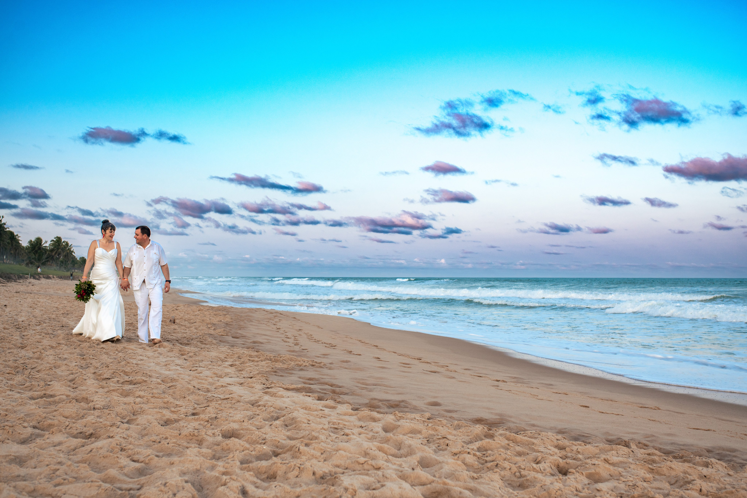 Gabriela y Genaro, Salvador de Bahía - Brasil. Wedding photographer AyF Fotografías