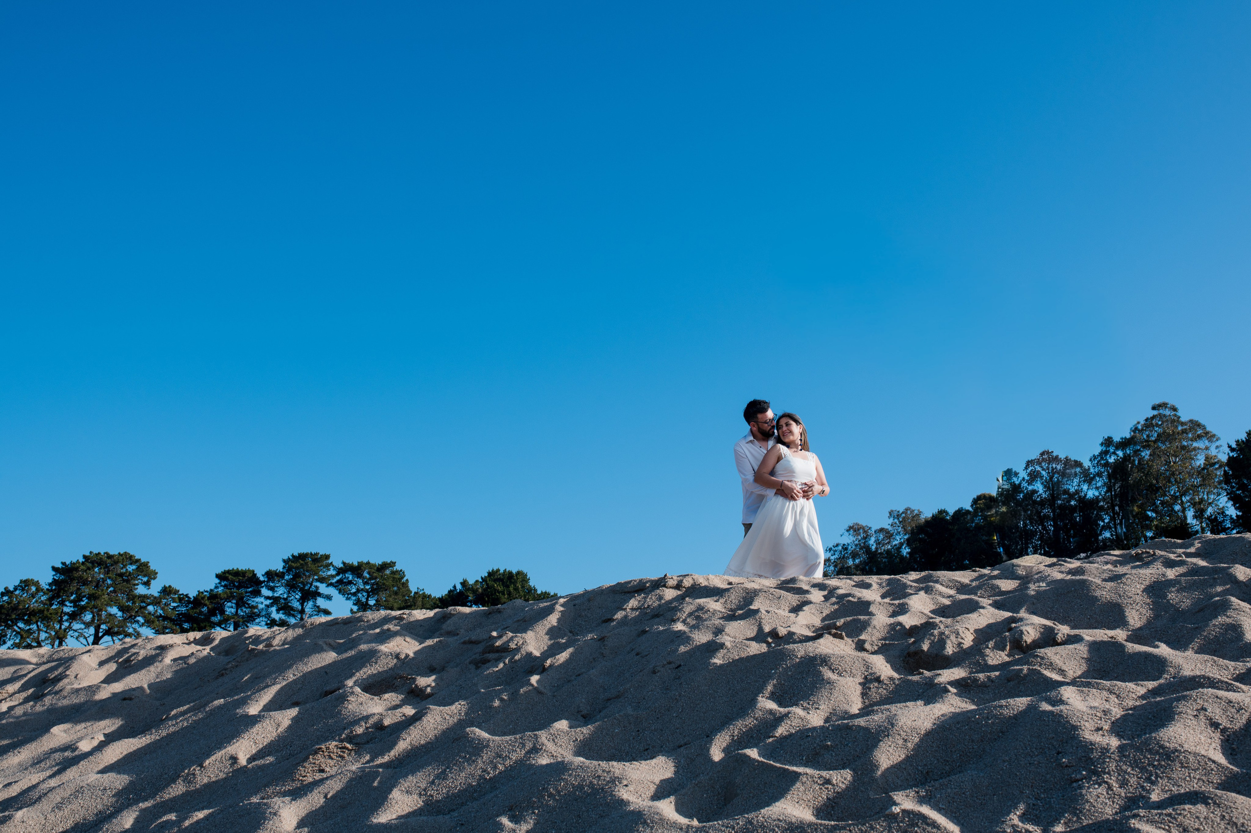 Mariela y Eduardo, Playa Pingueral - Diciembre 2025. Wedding photographer AyF Fotografías