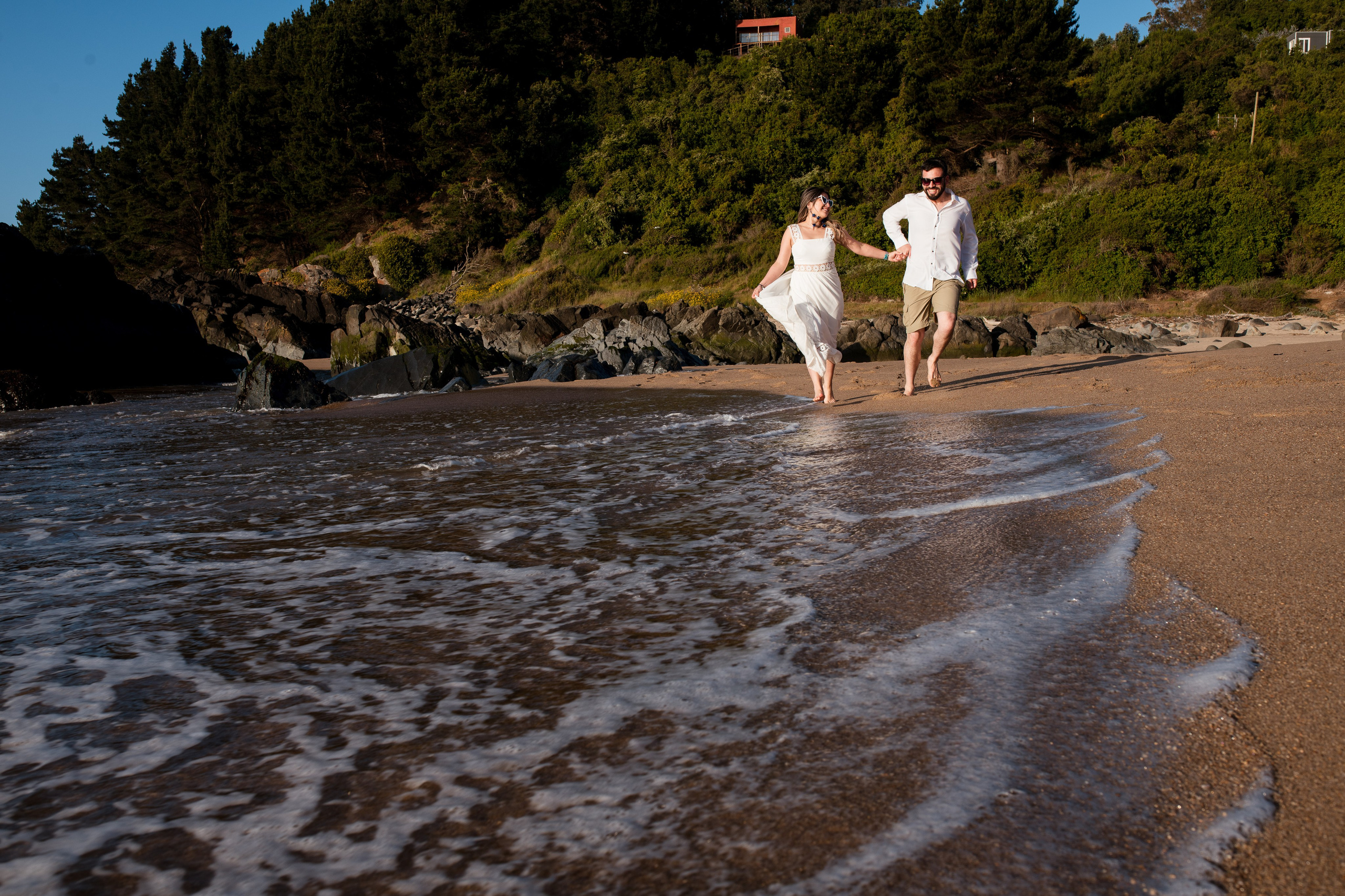 Mariela y Eduardo, Playa Pingueral - Diciembre 2025. Wedding photographer AyF Fotografías