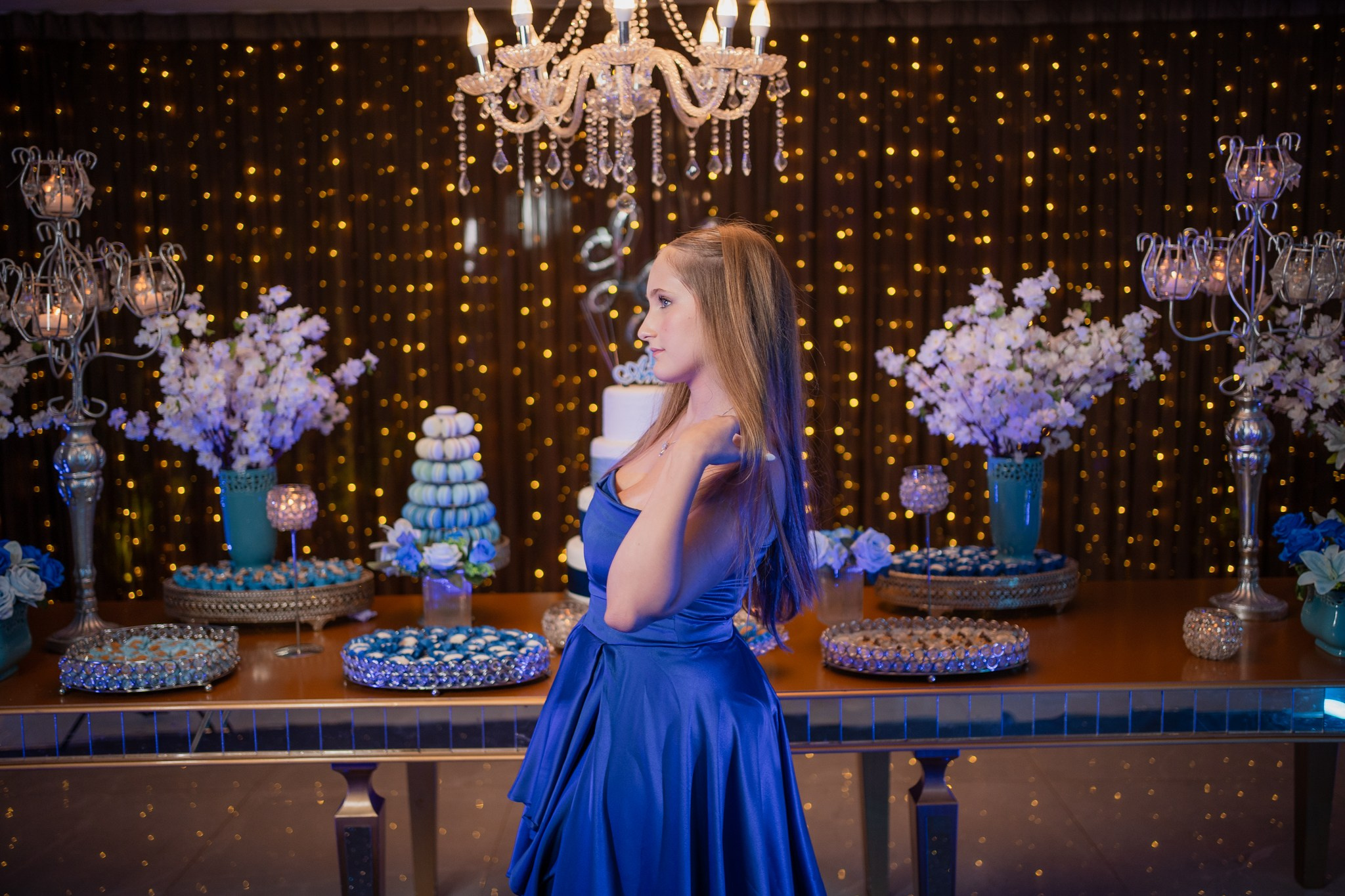Lara — Hall Palace / Bauru SP. Robson Colaço