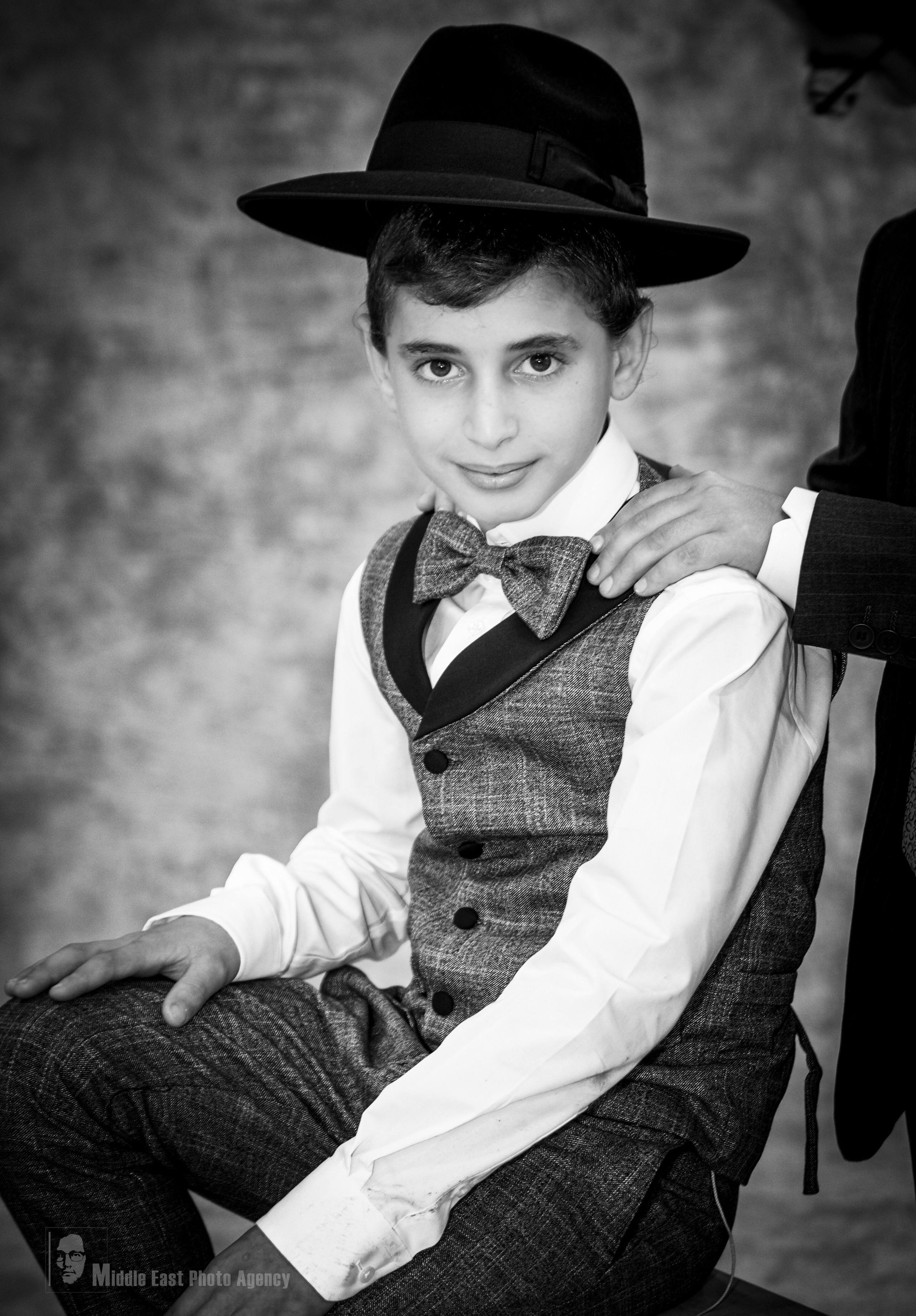 מאיר חוגג בר מצוה. Middle East Photo Agency — Photography & Event Magnets — סוכנות צילום והדפסת מגנטים לאירועים