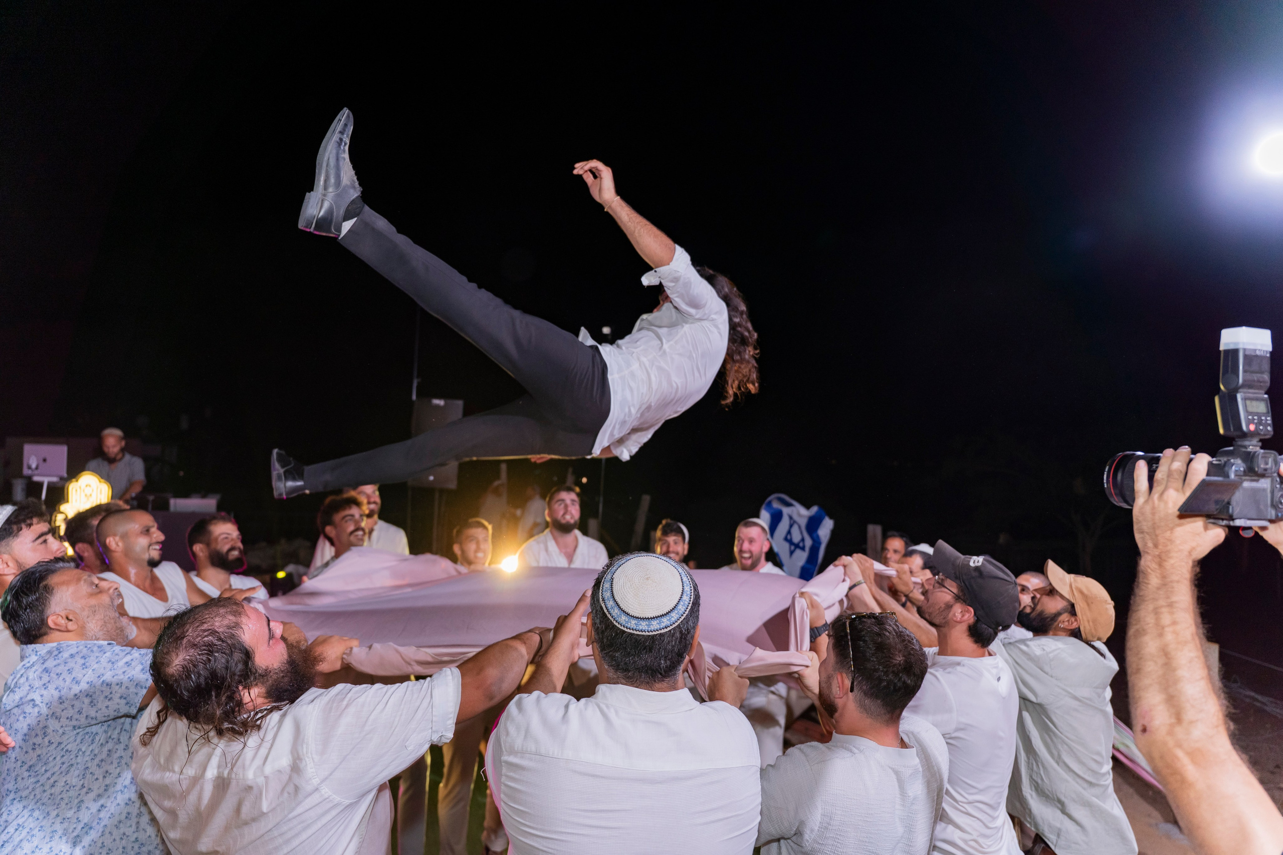 אביה ואחיה. יוסף מזרחי צילום חתונה, ברית וזוגיות. צלם מקצועי שאוהב להוציא אתכם הכי יפים ברגעים הכי מרגשים