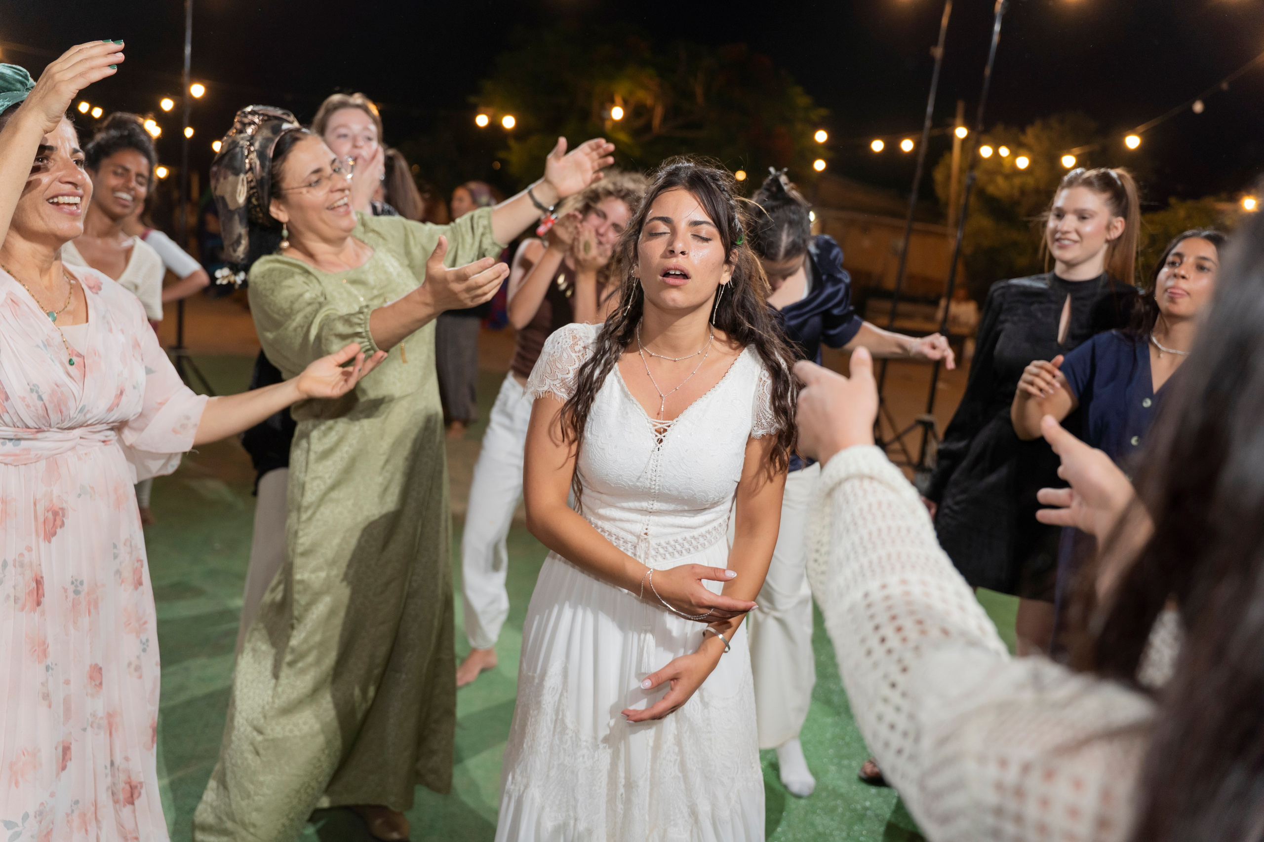 אביה ואחיה. יוסף מזרחי צילום חתונה, ברית וזוגיות. צלם מקצועי שאוהב להוציא אתכם הכי יפים ברגעים הכי מרגשים