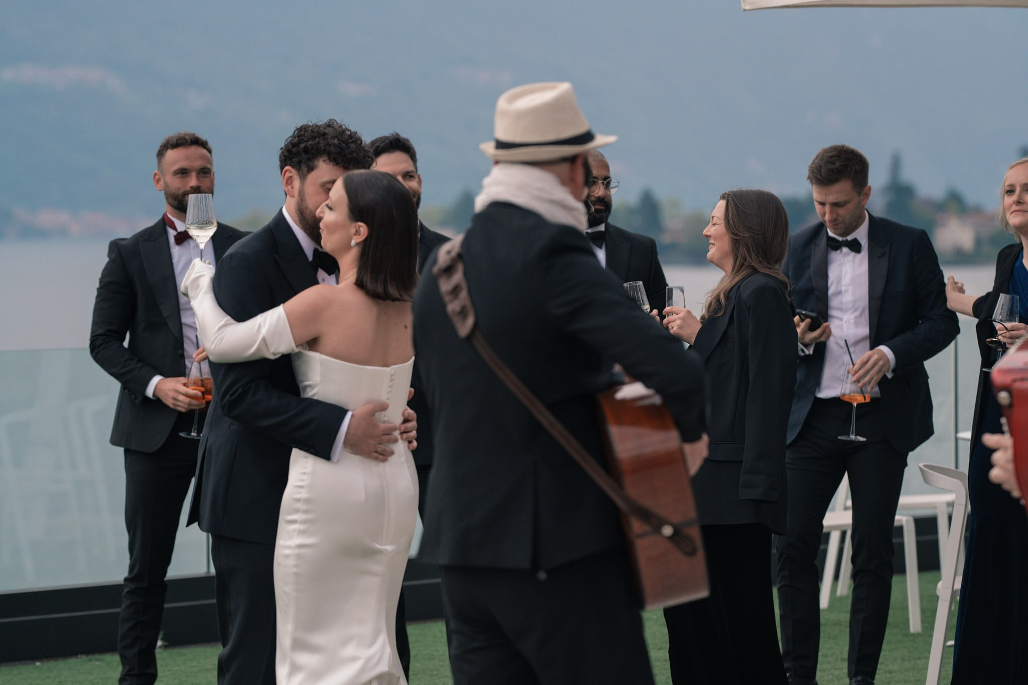 Roxie & Richard Wedding. Fotografo matrimonio Lago di Como Ferrari Media Production