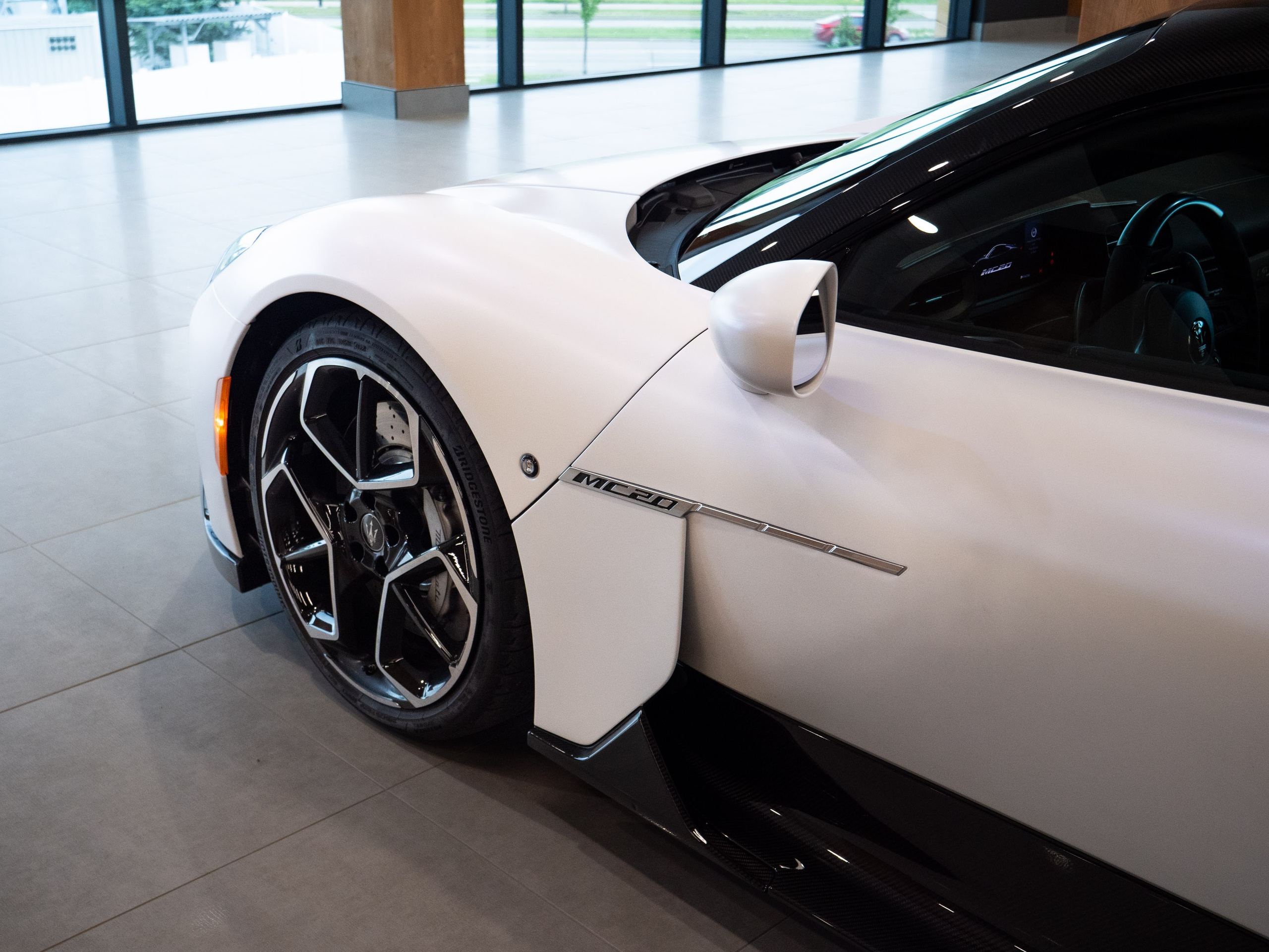 Maserati MC20. Dimitri Ilkov Photography — Capturing Life’s Moments in Edmonton, Cana