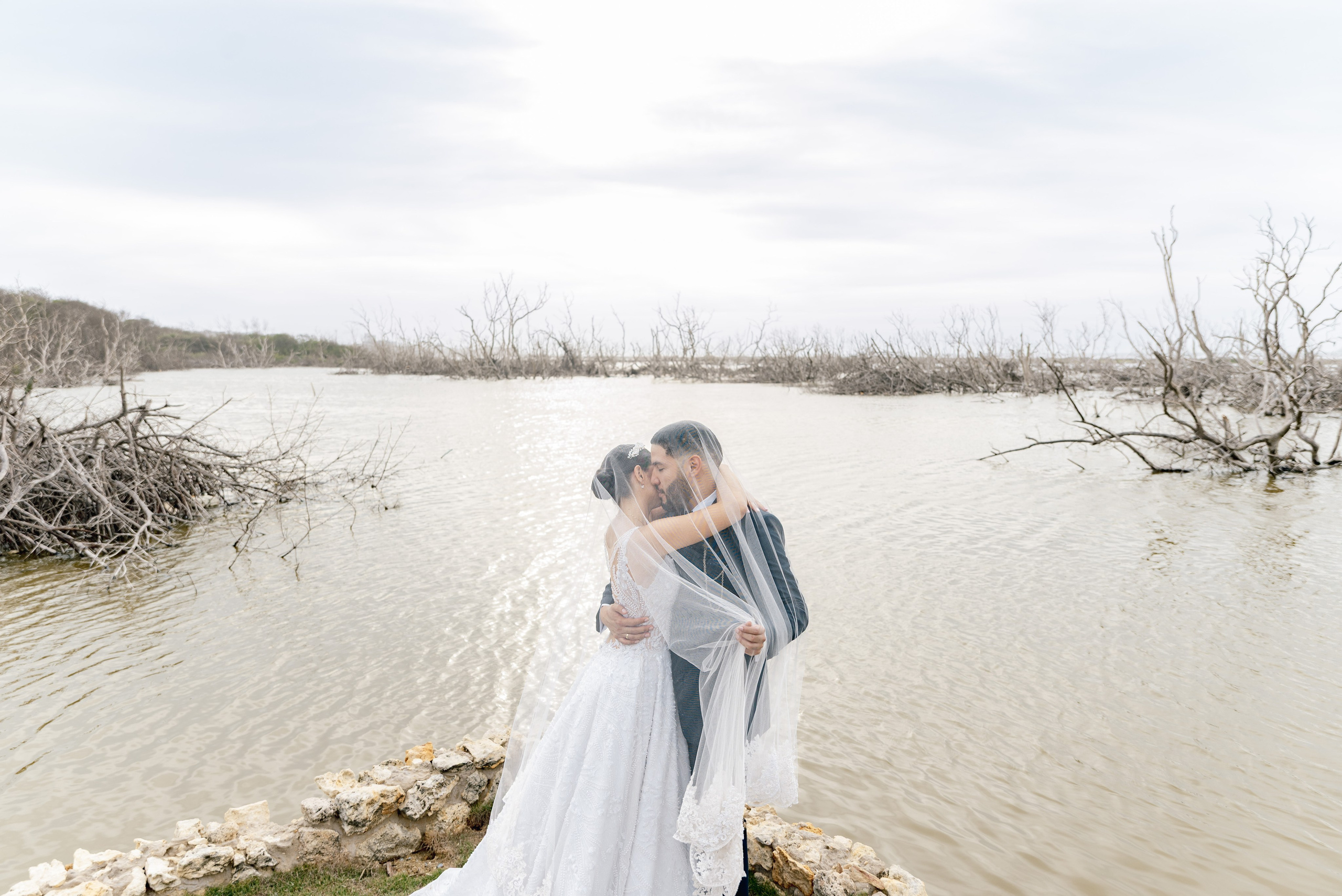 Boda Casa Andrea en Barranquilla, Atlantico. Fotógrafos de bodas en Barranquilla, Cartagena y Santa Marta | BanderArt