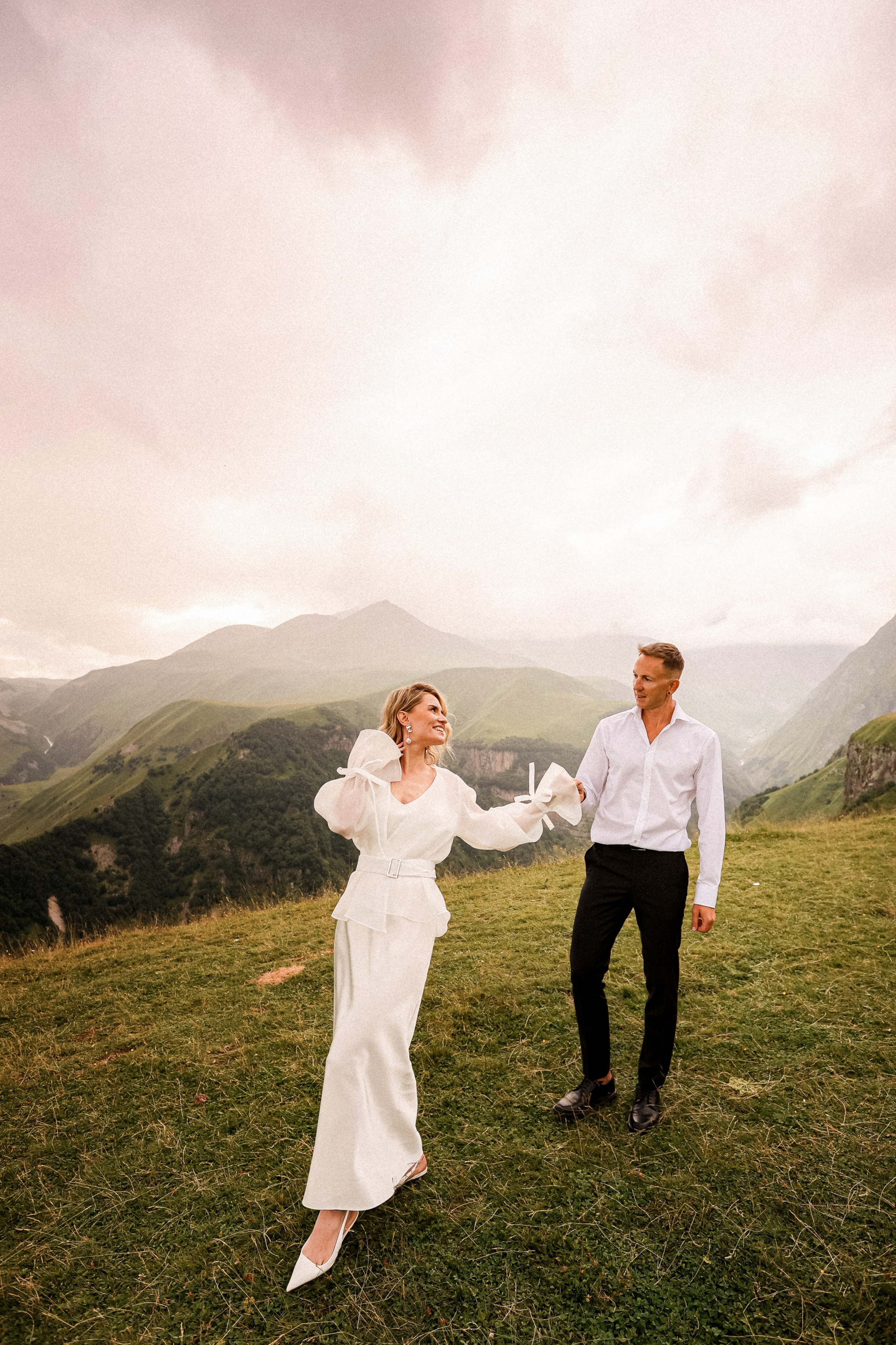 Wedding in the mountains. Свадебный, семейный и детский фотограф в Беларуси и за ее пределами