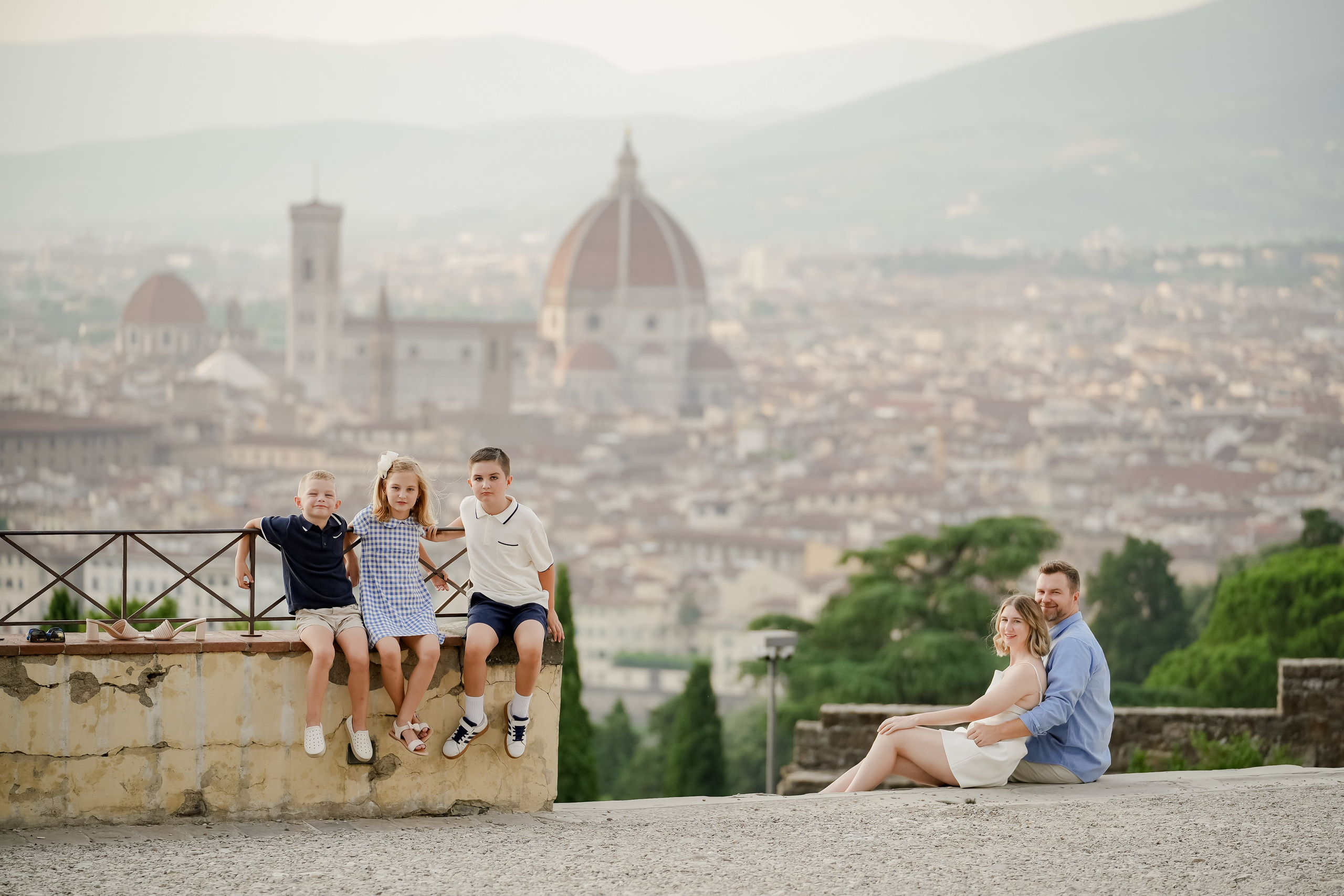 Mandy and Family. Wedding Photographer in Italy