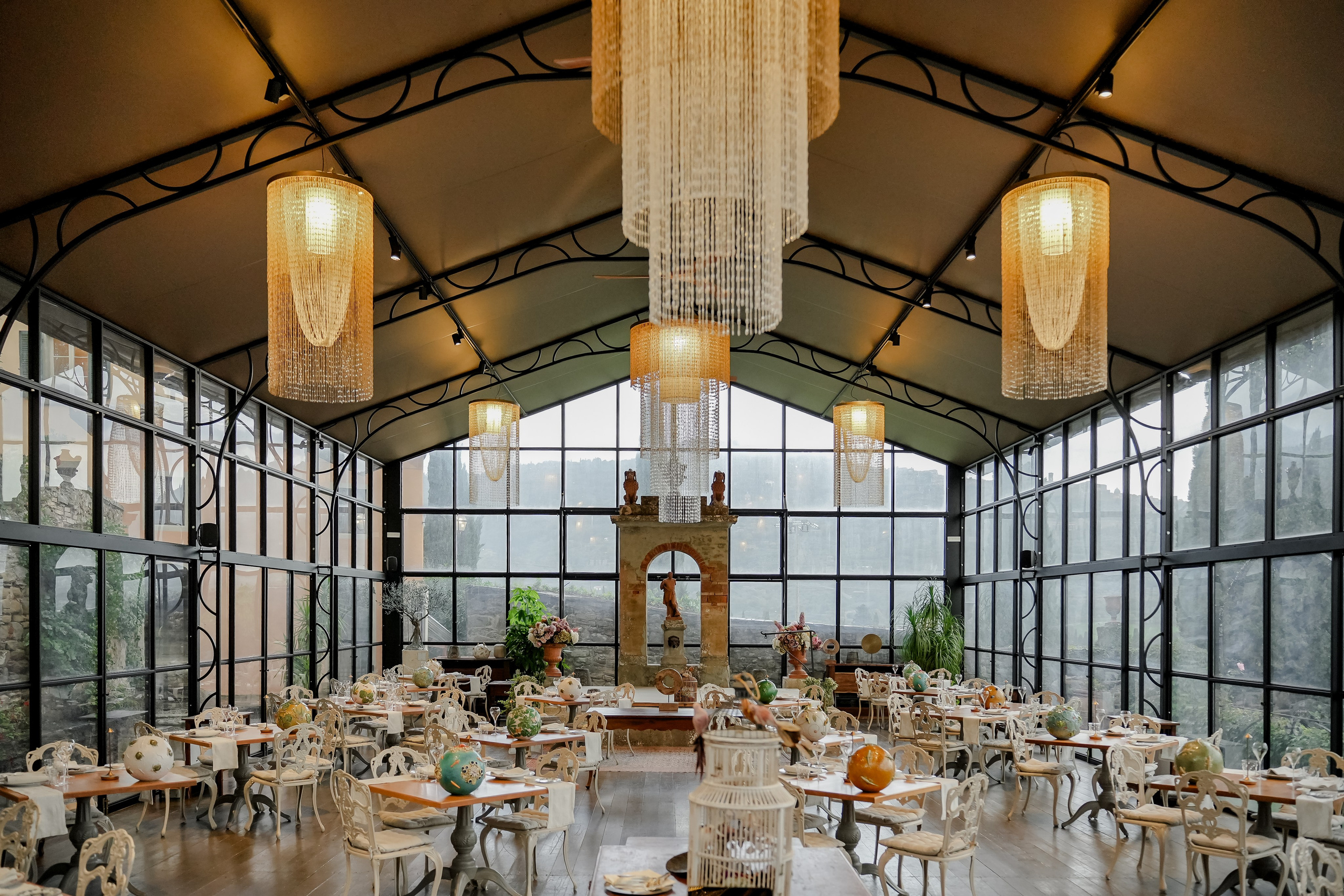 Elopment in Cortona. Villa Falconiere. Wedding Photographer in Italy