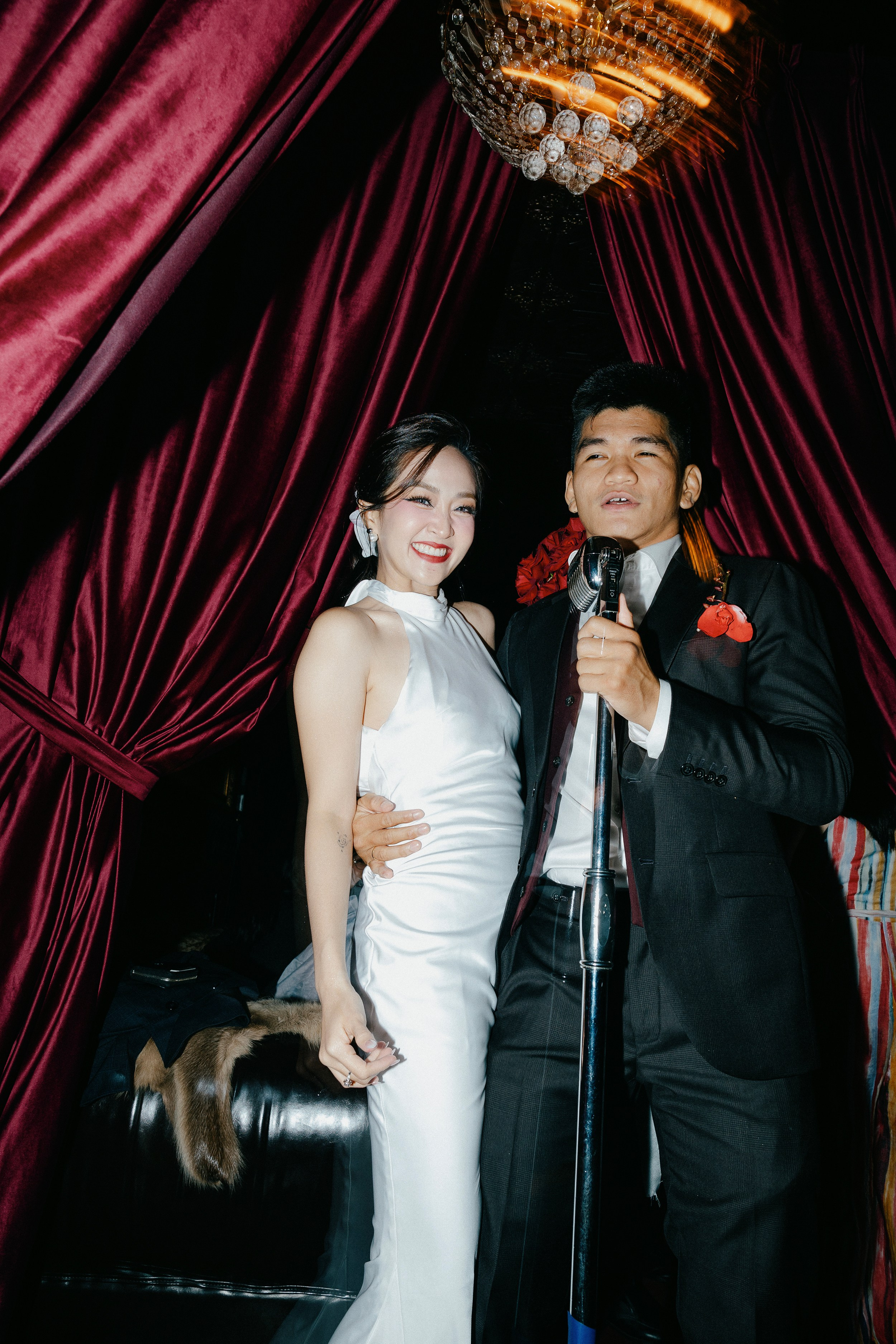 HIEP & TRINH / After wedding. Nhiếp ảnh gia đám cưới hàng đầu tại Thành Phố Hồ Chí Minh