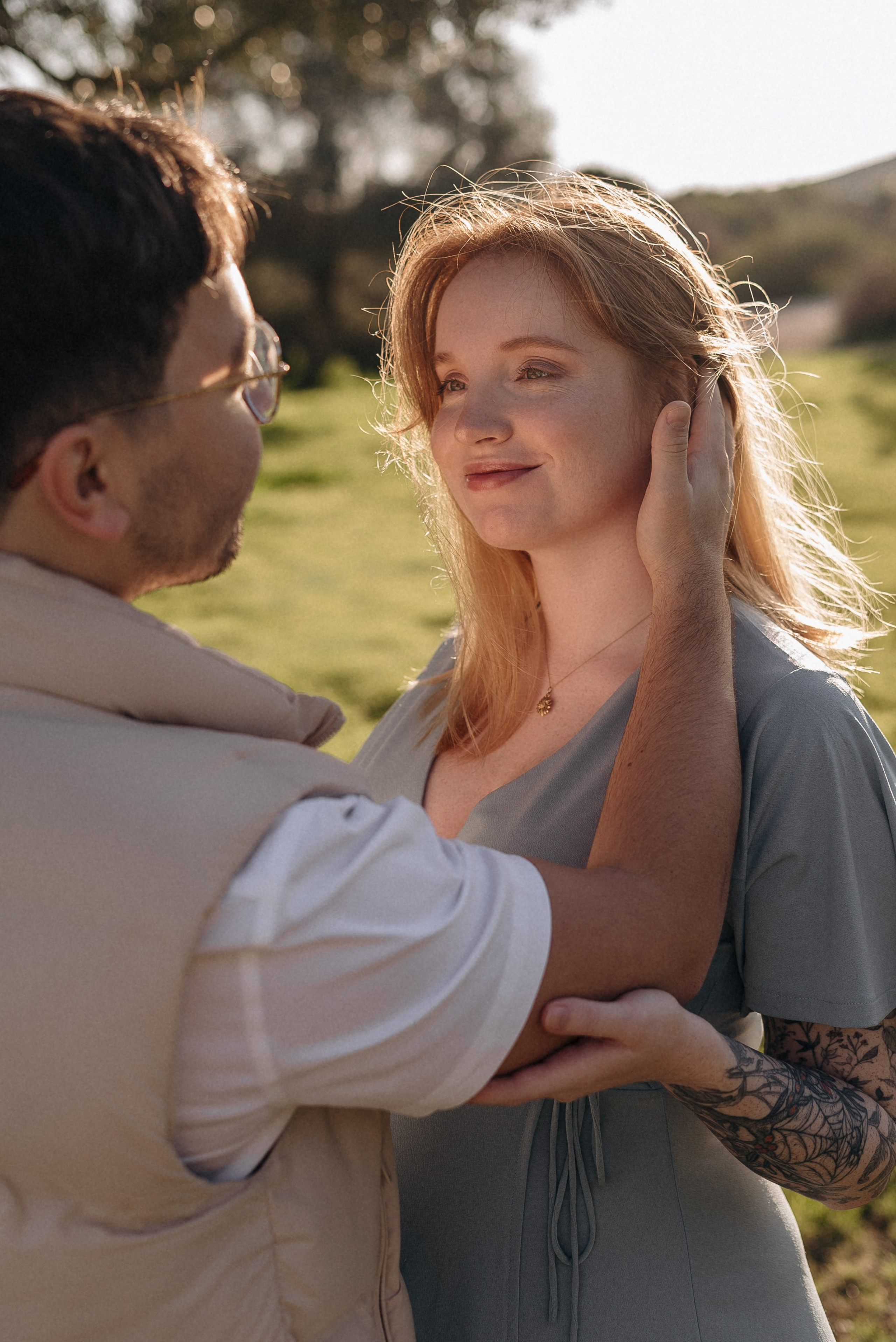 Фотосессия беременности на Белых камнях | Maternity photoshoot at White Rocks. Портретный и семейный фотограф в Лимассоле Кипр Анна Руссу