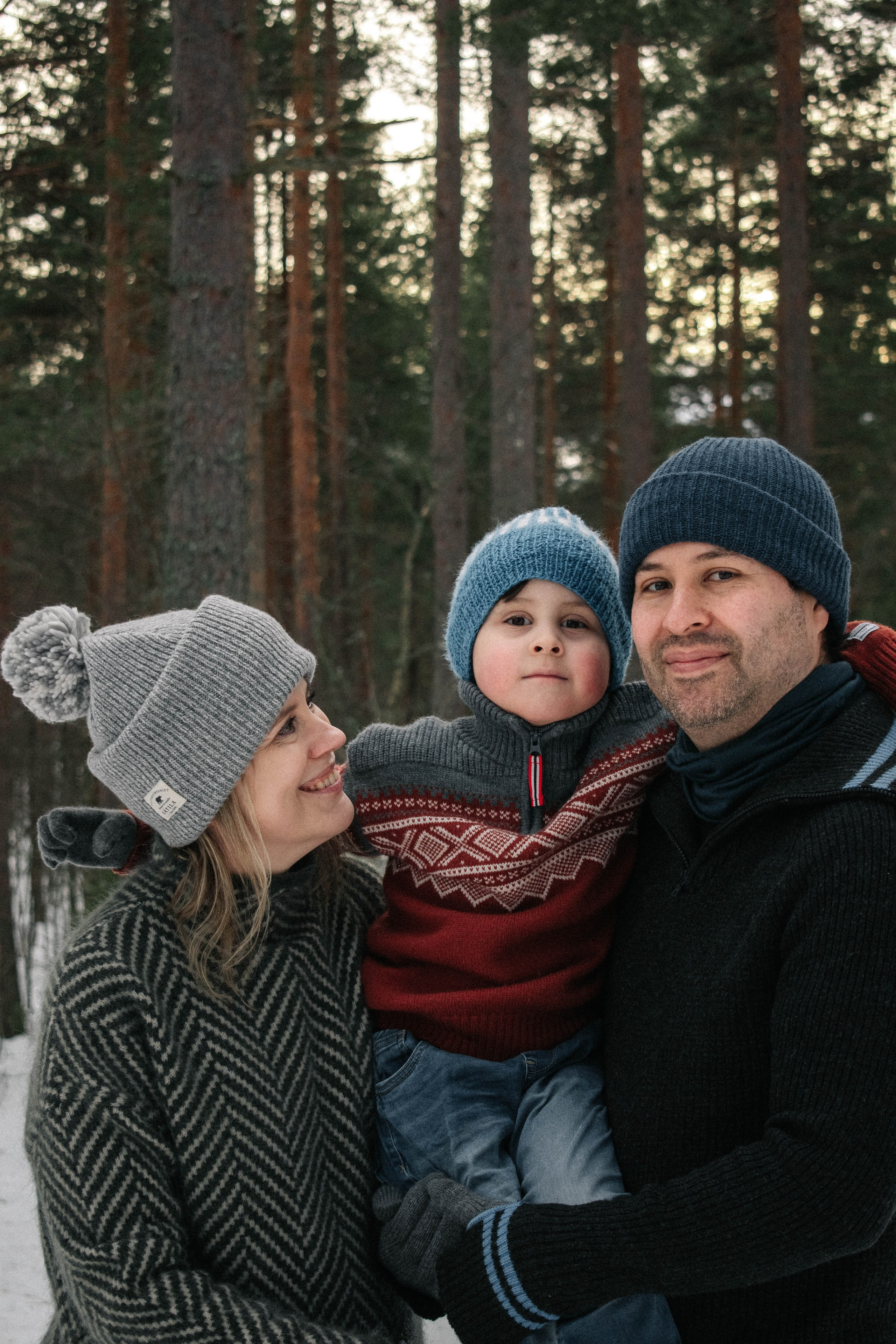 Family shooting dec 2023. Photographer Svitlana Boinehri