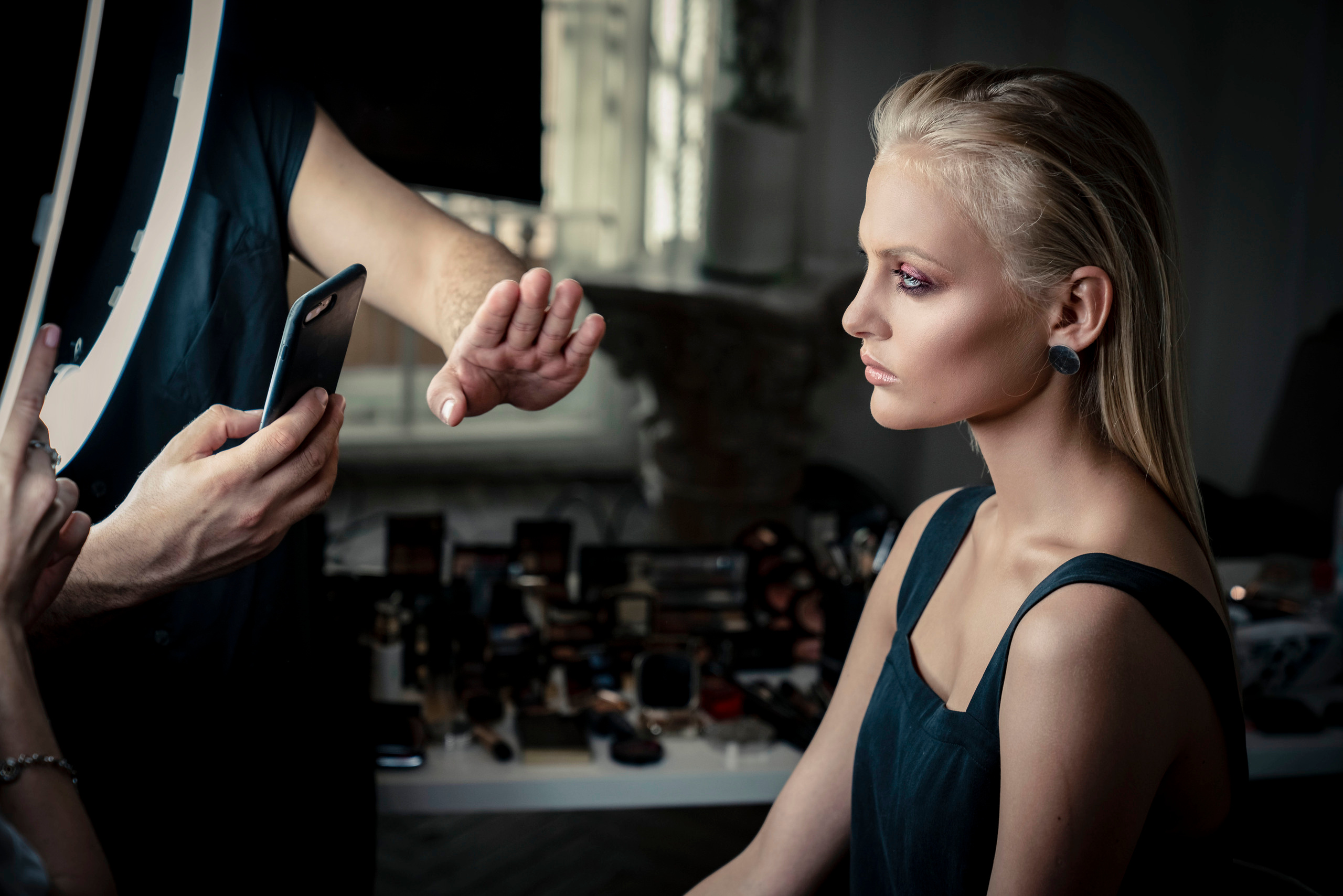 MUA ARTIST (Beauty Day Photoshooting)