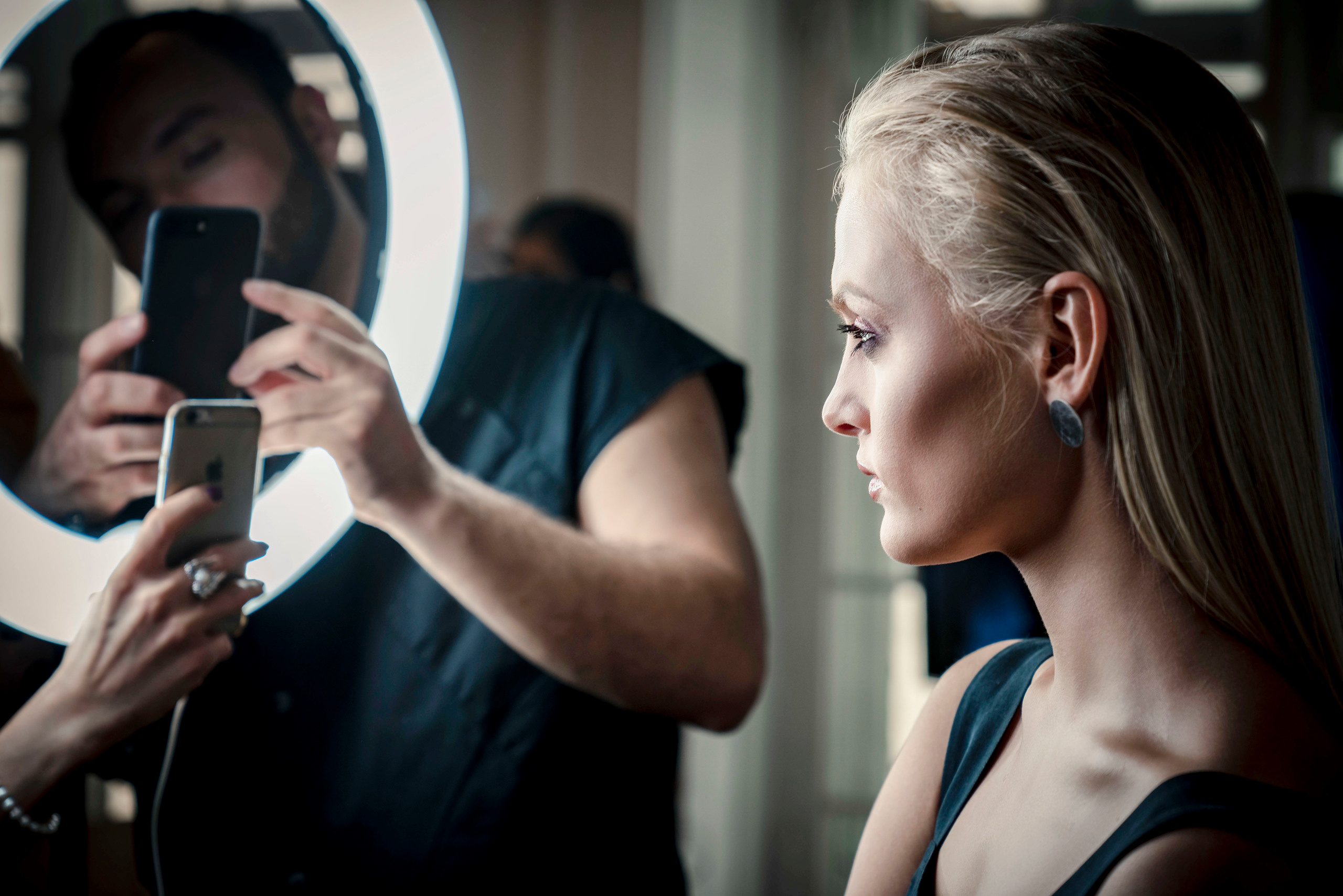 MUA ARTIST (Beauty Day Photoshooting)