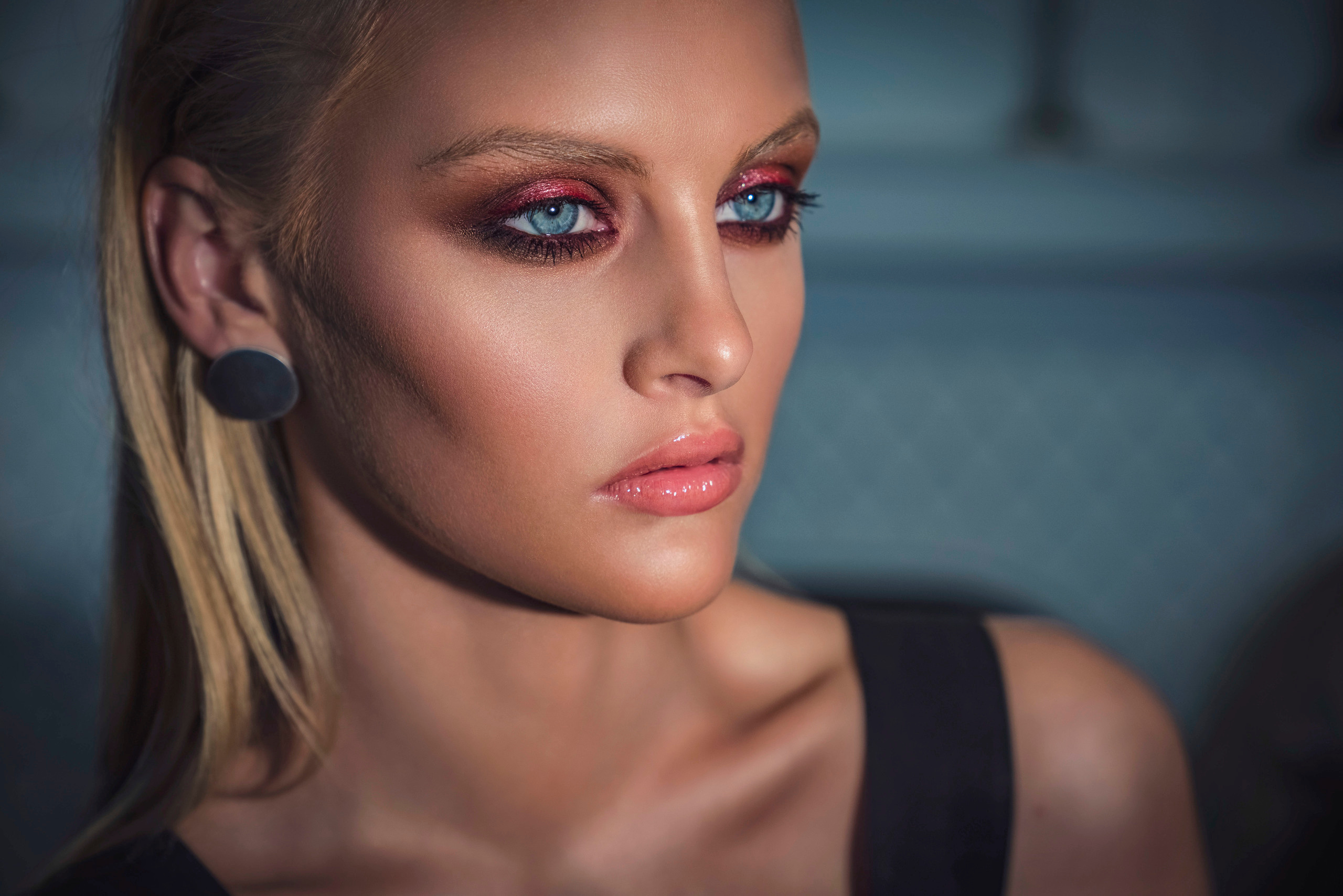 MUA ARTIST (Beauty Day Photoshooting)