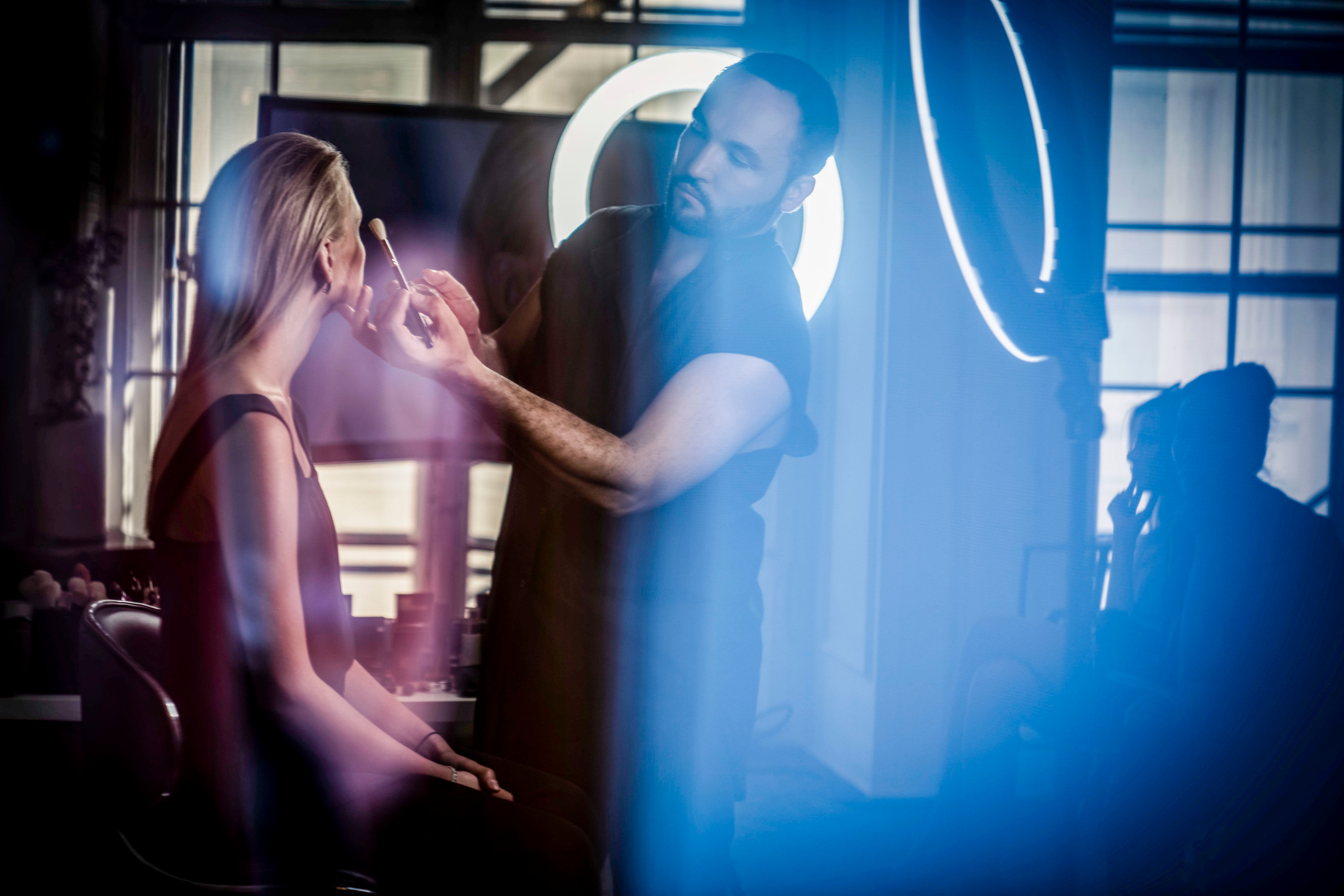 MUA ARTIST (Beauty Day Photoshooting)