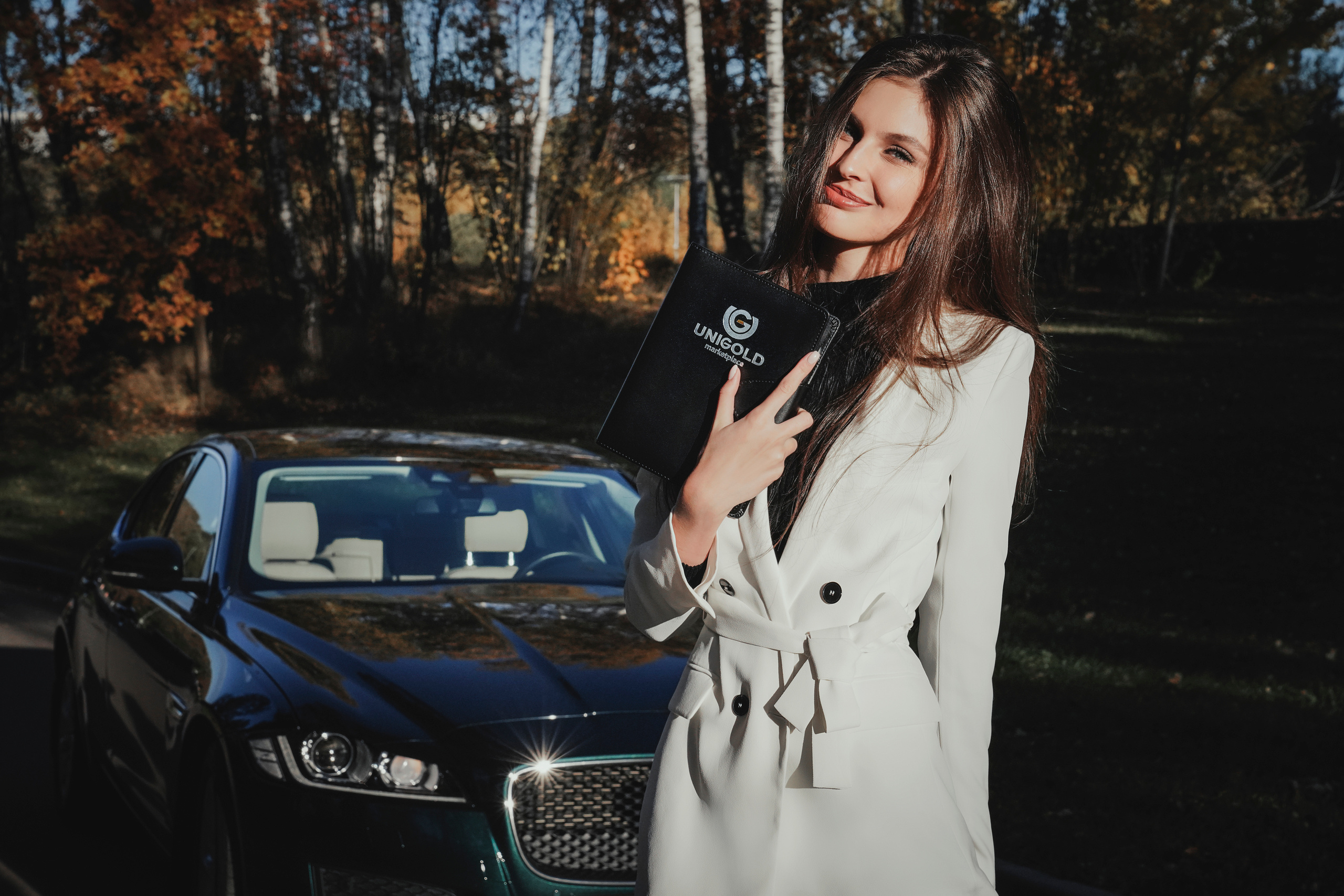 Branded pictures for Unigold