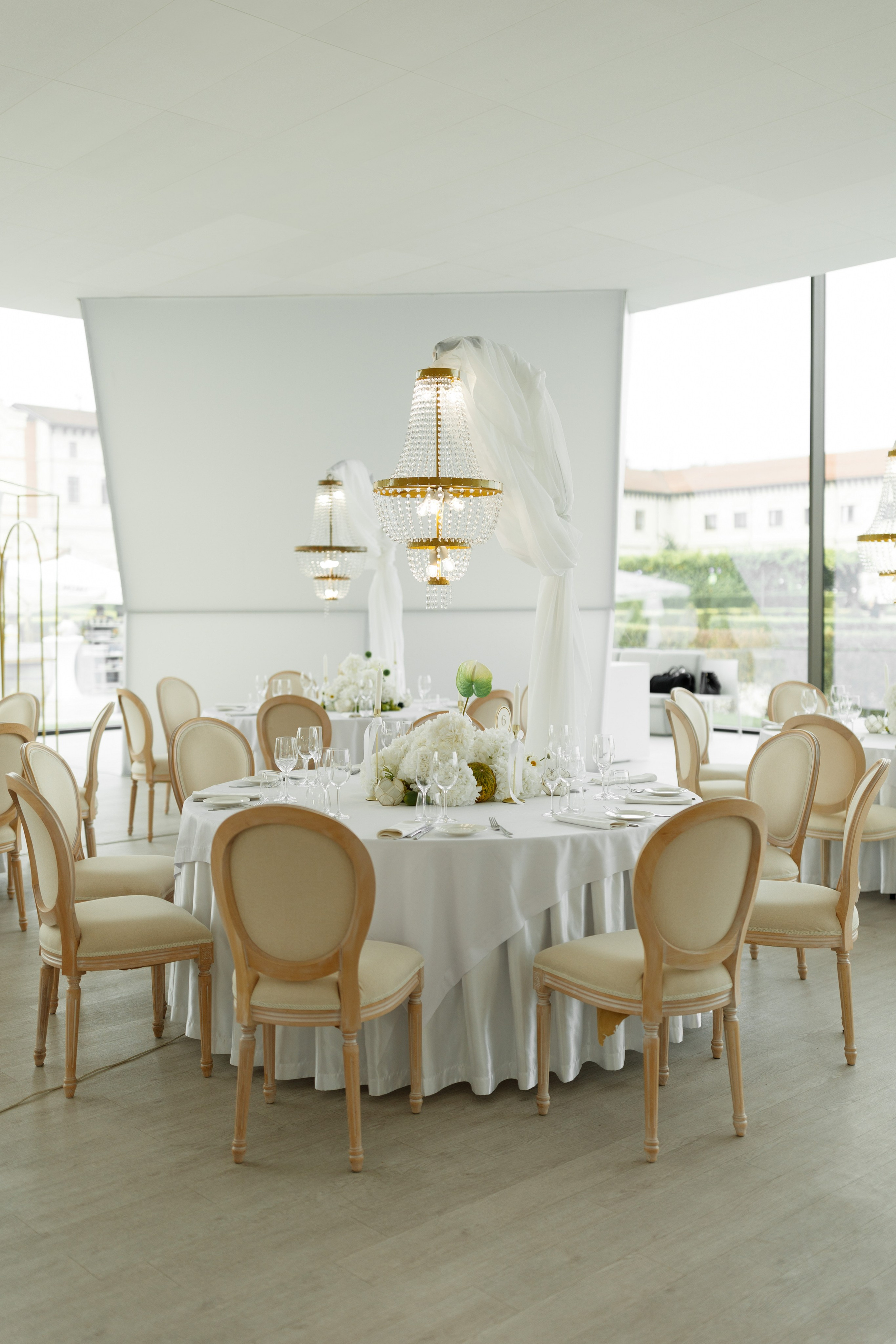 Liveriu & Tatiana | Fotografie de nuntă. Scarlat Photography