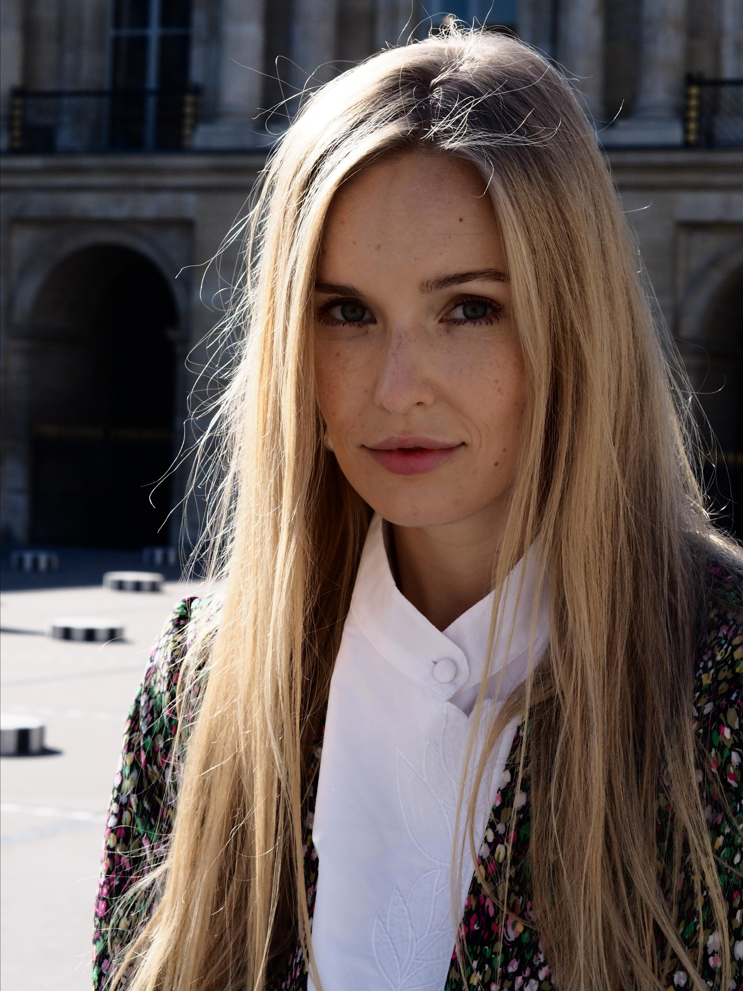 Photos and freeze frames. Vidéo à Paris