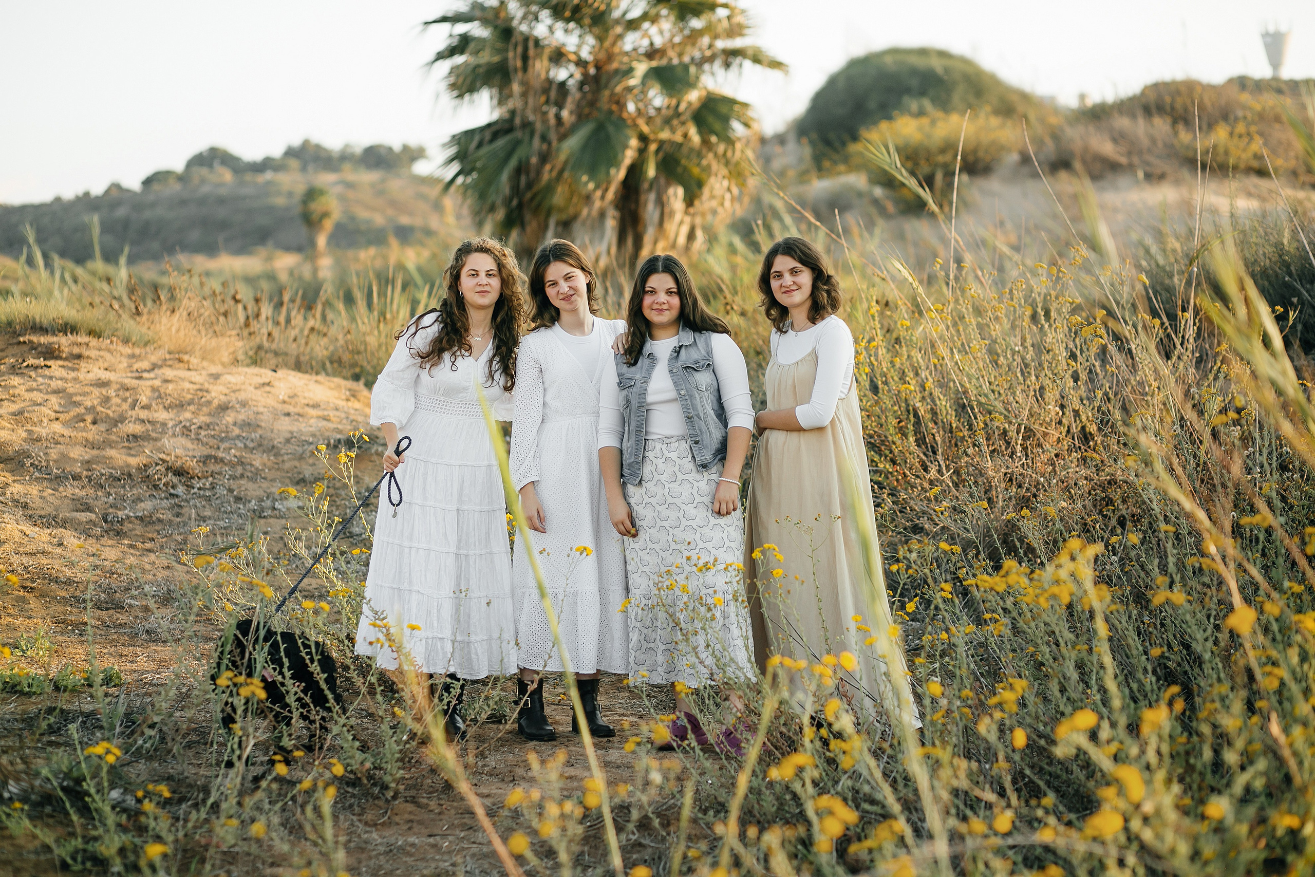 3 sisters Netanya. Family photographer in Israel
