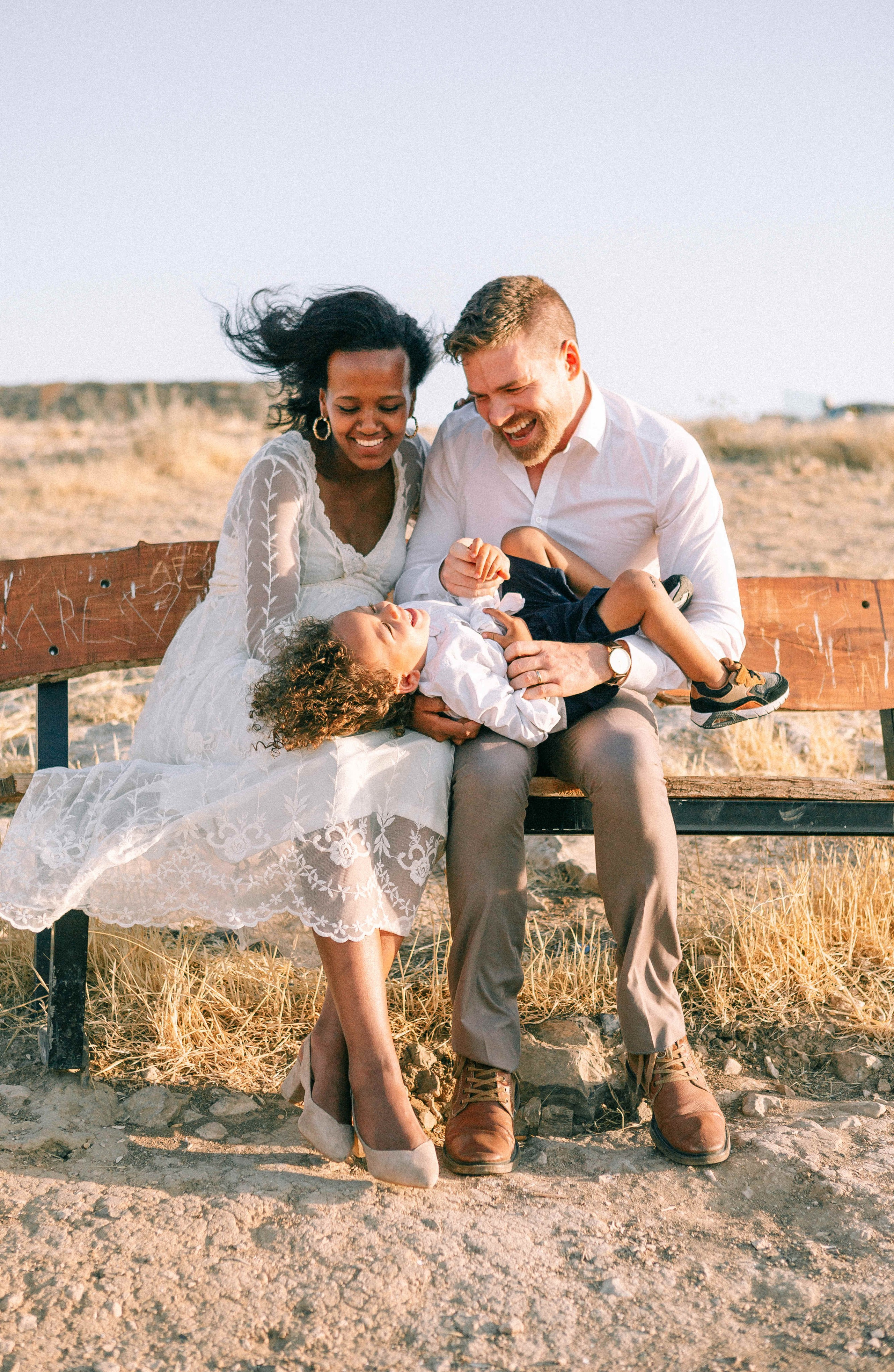 PHOTO SESSION IN THE DESERT NEAR MAALE ADUMIM. PHOTOGRAPHER IN ISRAEL