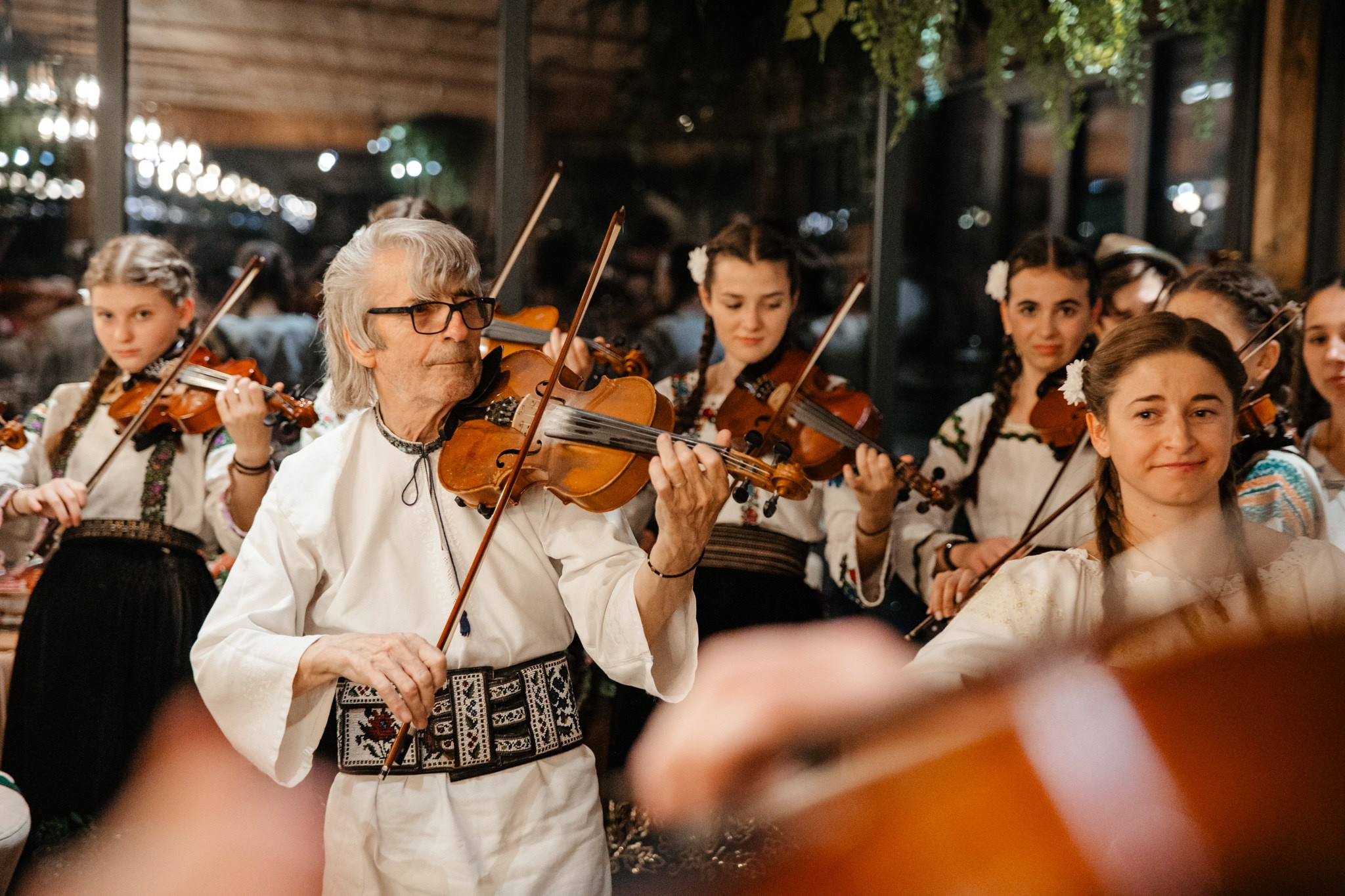 Nunta de Poveste la Sucevița: Cristi și Andreea. Servicii foto-video profesionale, pentru momente de neuitat