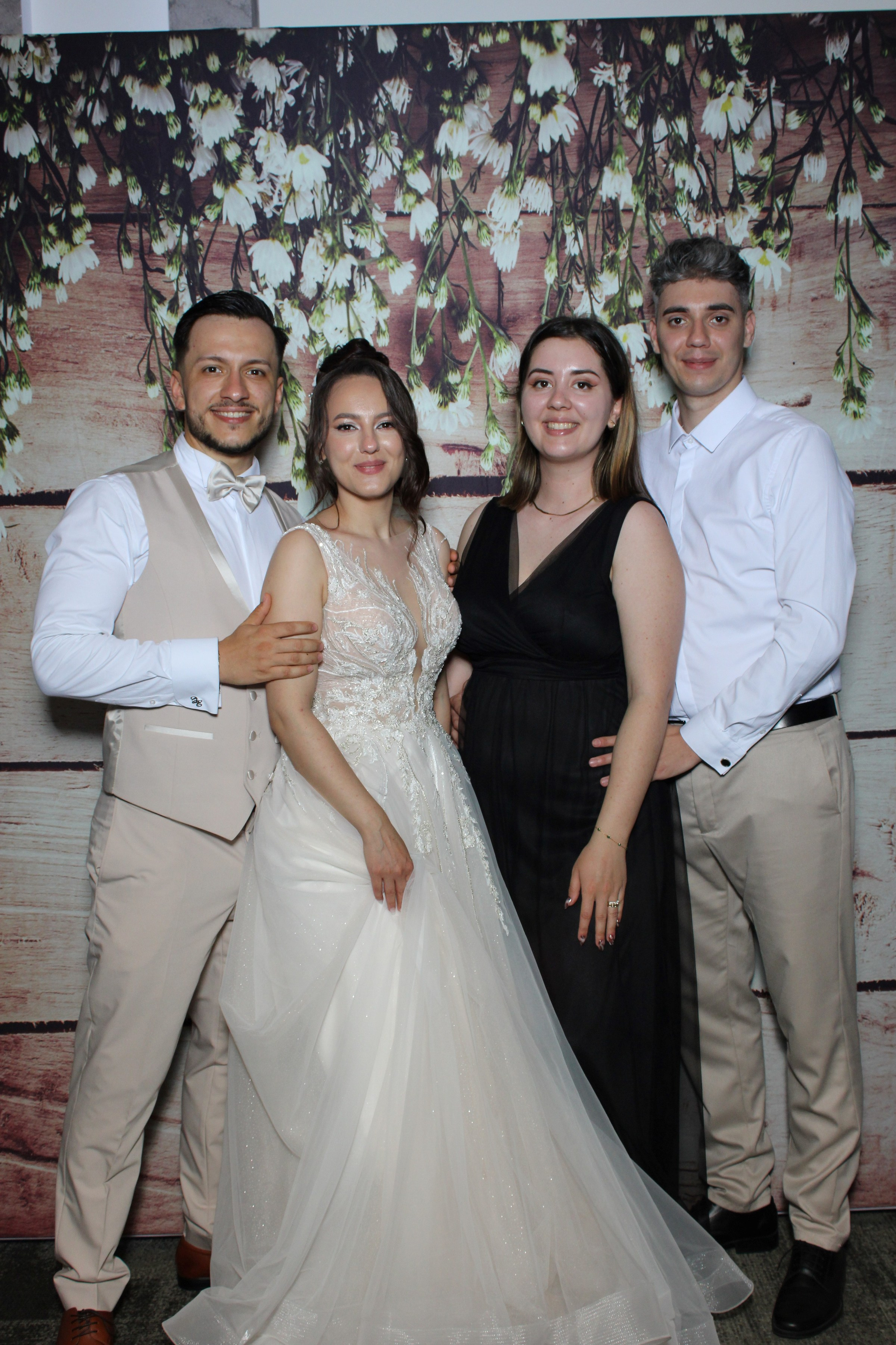 Nunta Ioana & Ionut. Servicii foto-video profesionale, pentru momente de neuitat