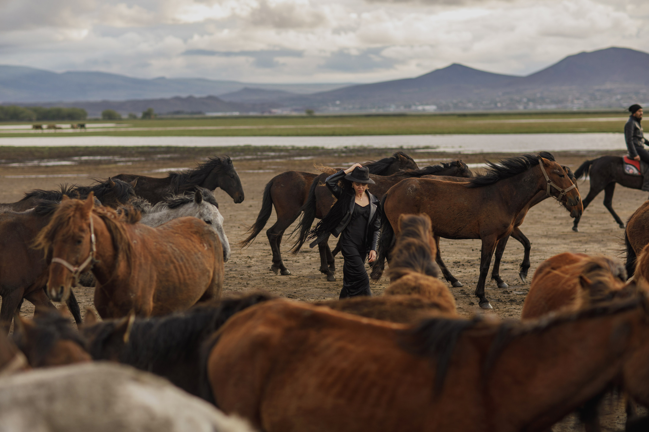 Solo Photoshoot in Kayseri with Wild Horse Herds. Julia Ganch I Fashion Wedding Photography I Cappadocia Turkey