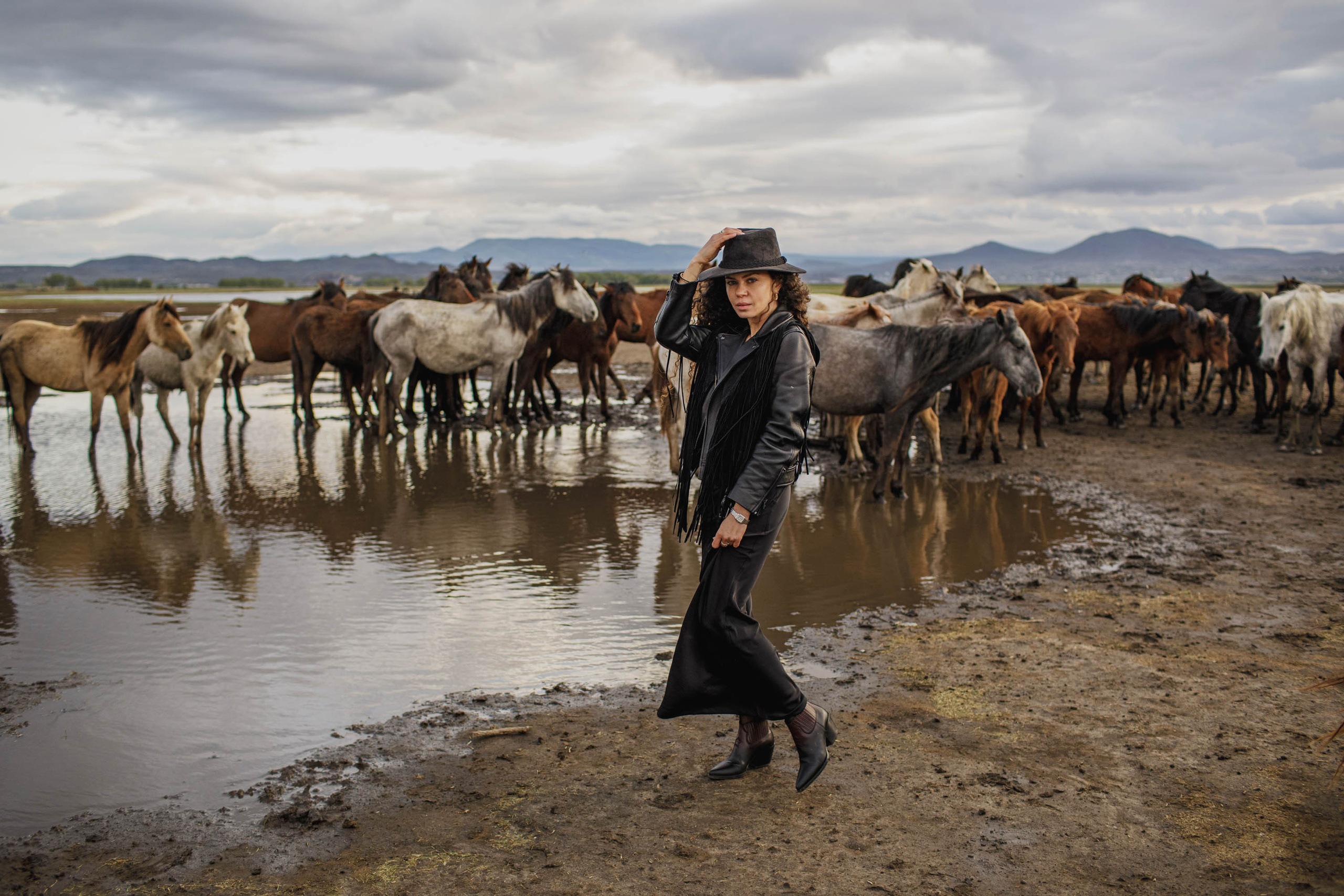 Solo Photoshoot in Kayseri with Wild Horse Herds. Julia Ganch I Fashion Wedding Photography I Cappadocia Turkey