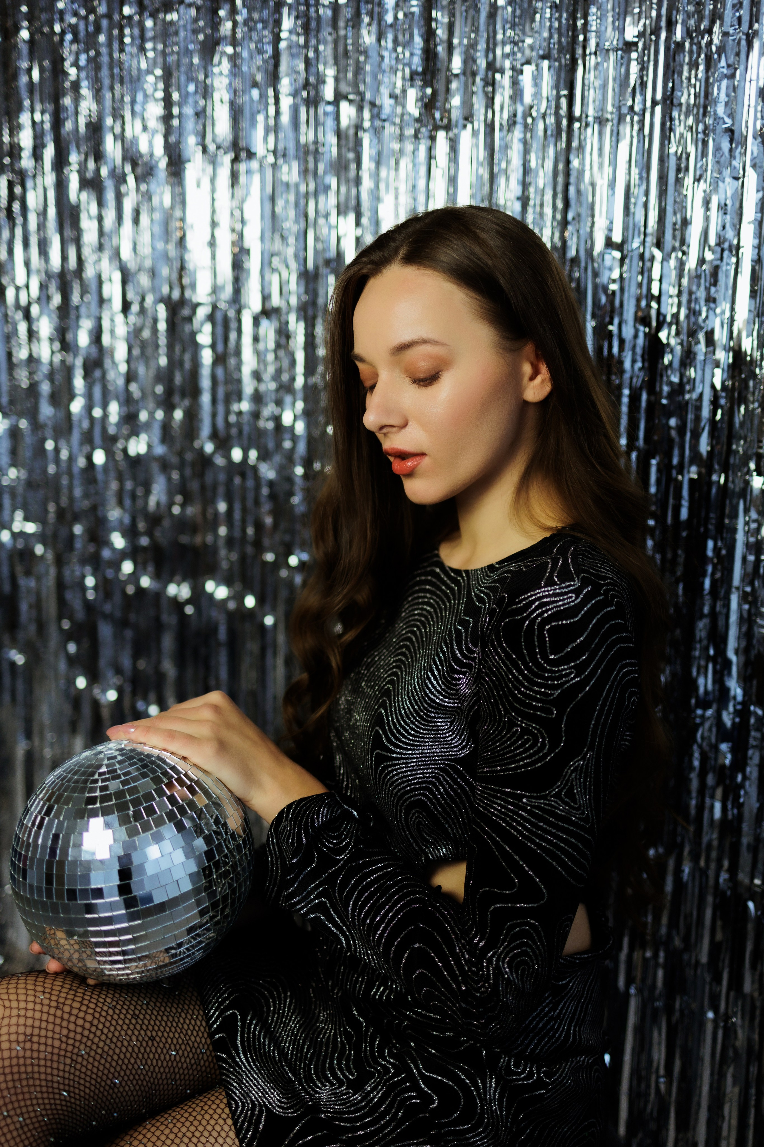 Glamorous Studio Photoshoot. Woman in Black Sequin Dress with Disco Ball. Kristina Kozheltsova- Soulful Portrait&Lifestyle&Love Story Photographer in Leipzig, Germany