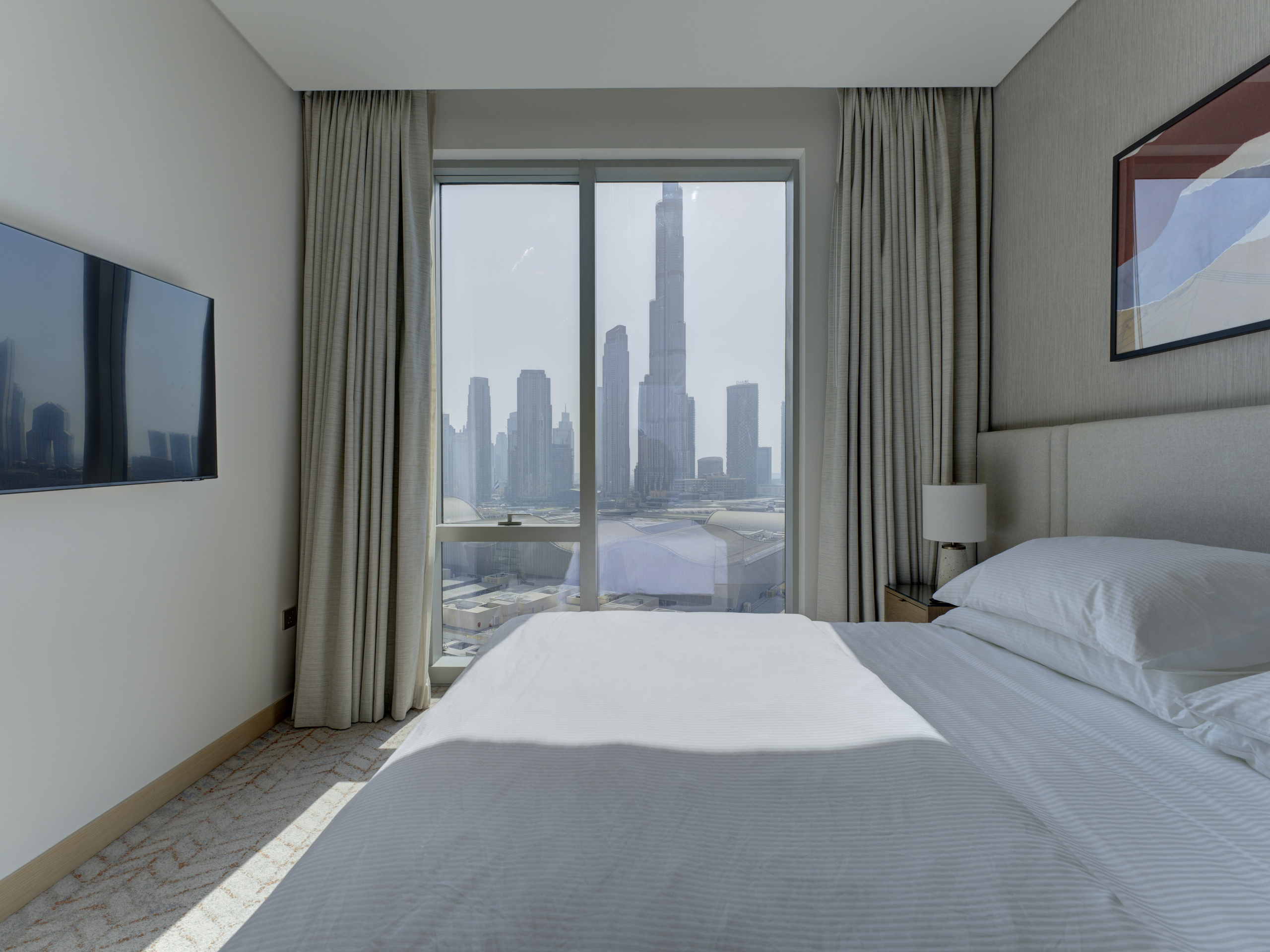 Vida Dubai Mall. Zakhar Leshkov Photo