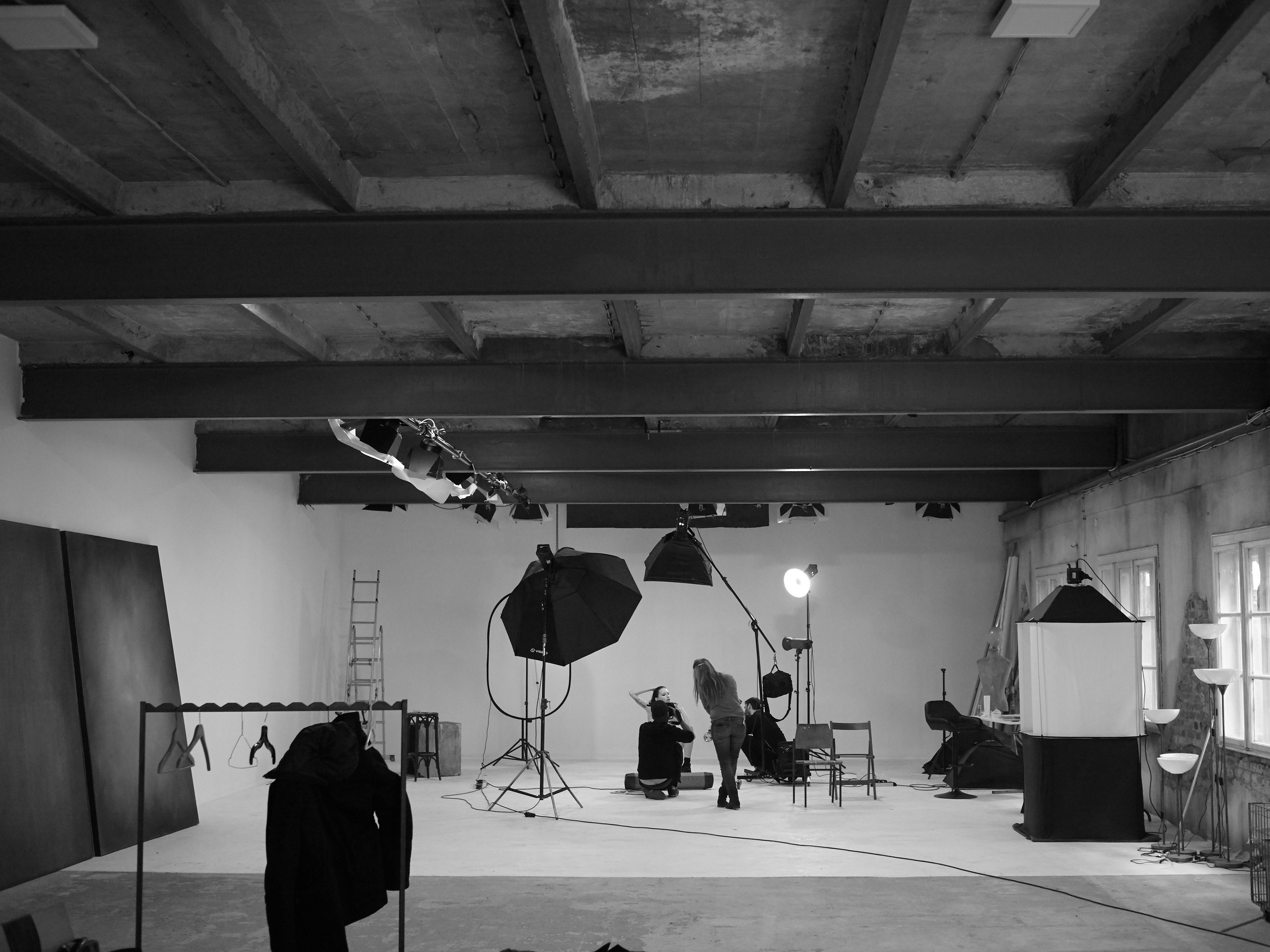 Studio Photogenic. Commercial and studio photographer in Belgrade