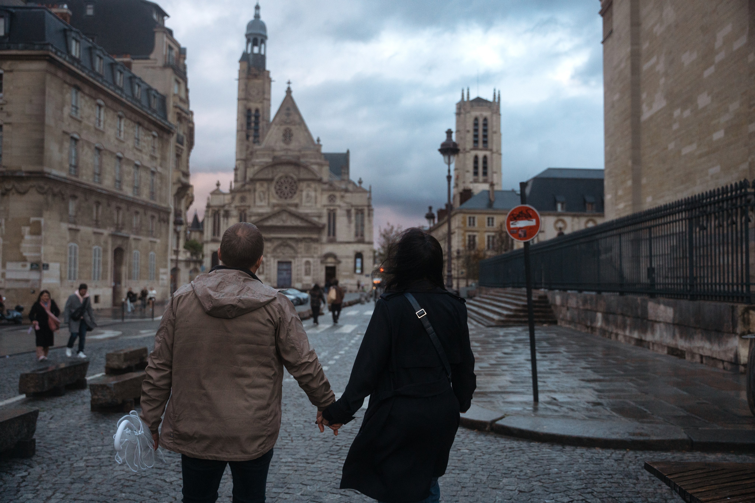 Katerina & Åge in rainy Paris. Фотограф в Париже Полина Осипова