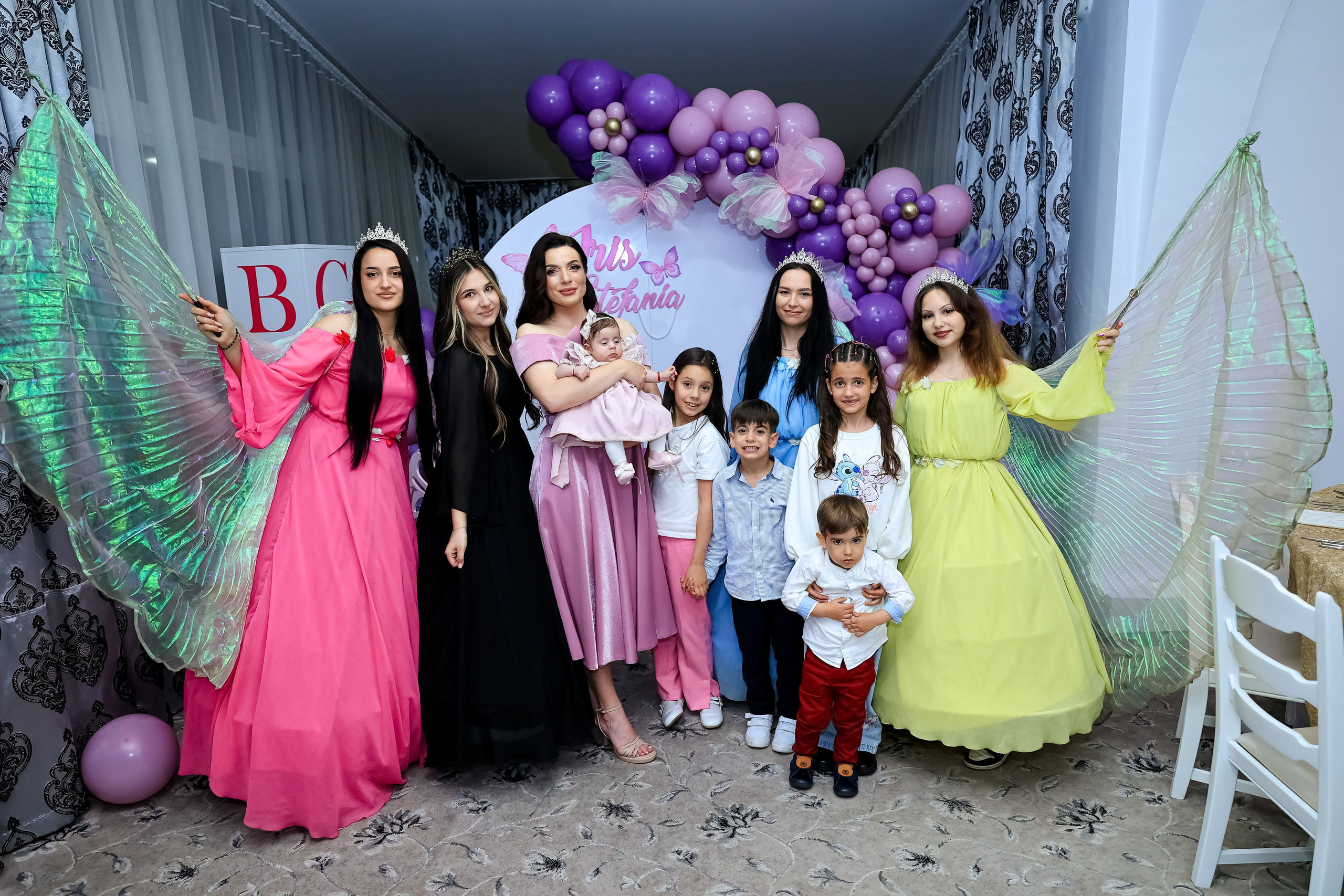 Iris Stefania. Moments By Gub