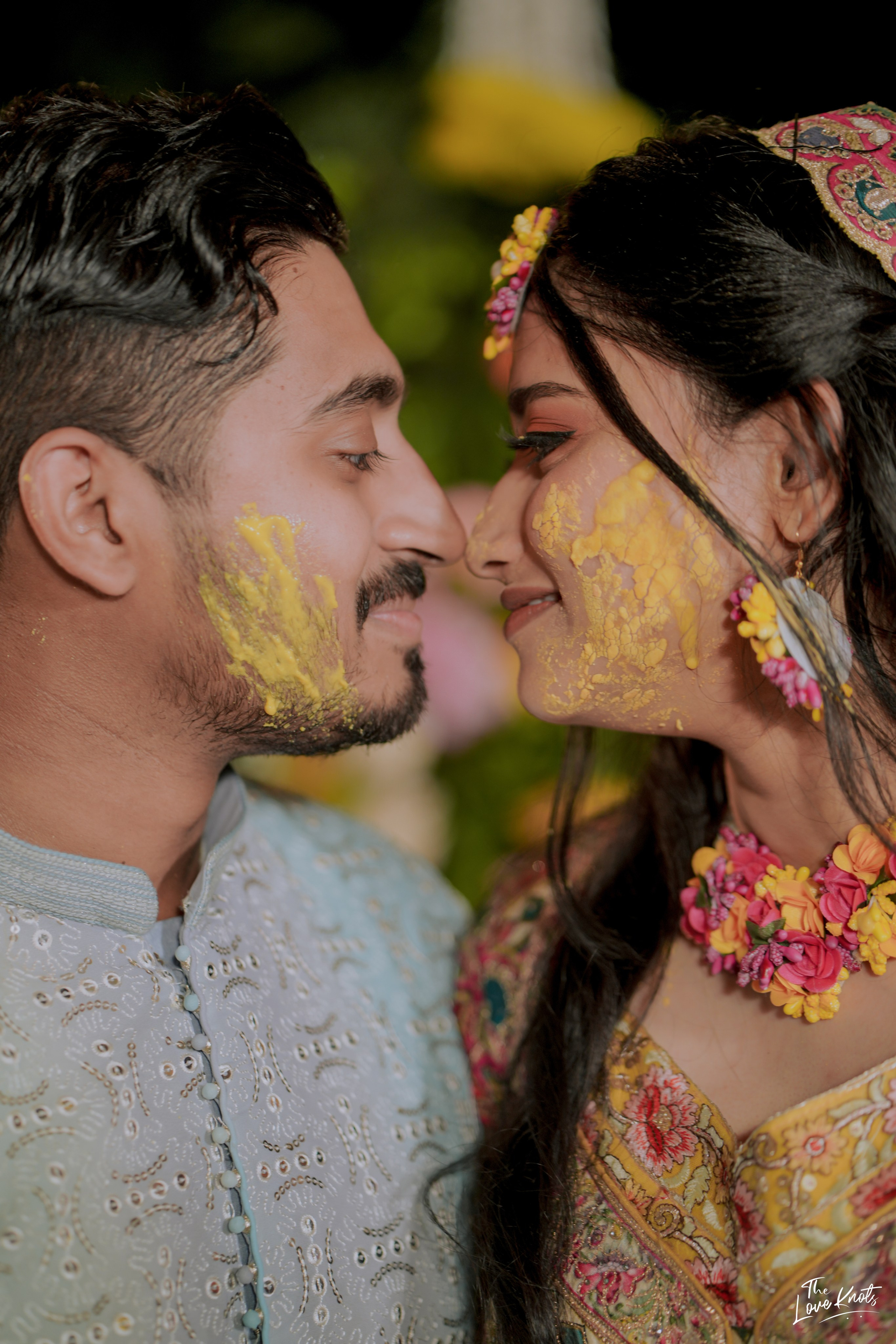 SHAHANA. Theloveknots