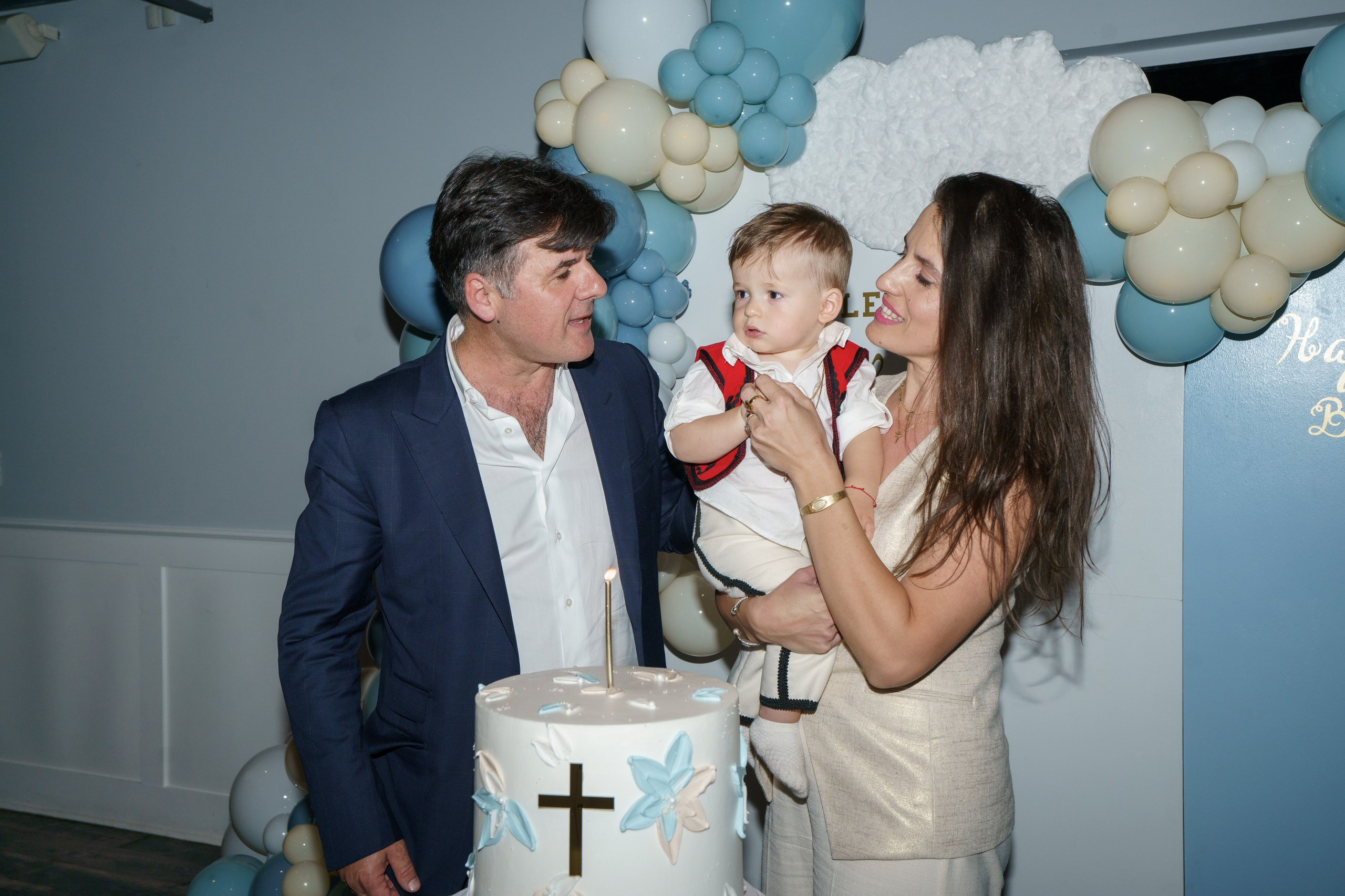 Baby shower. New York + travel photographer